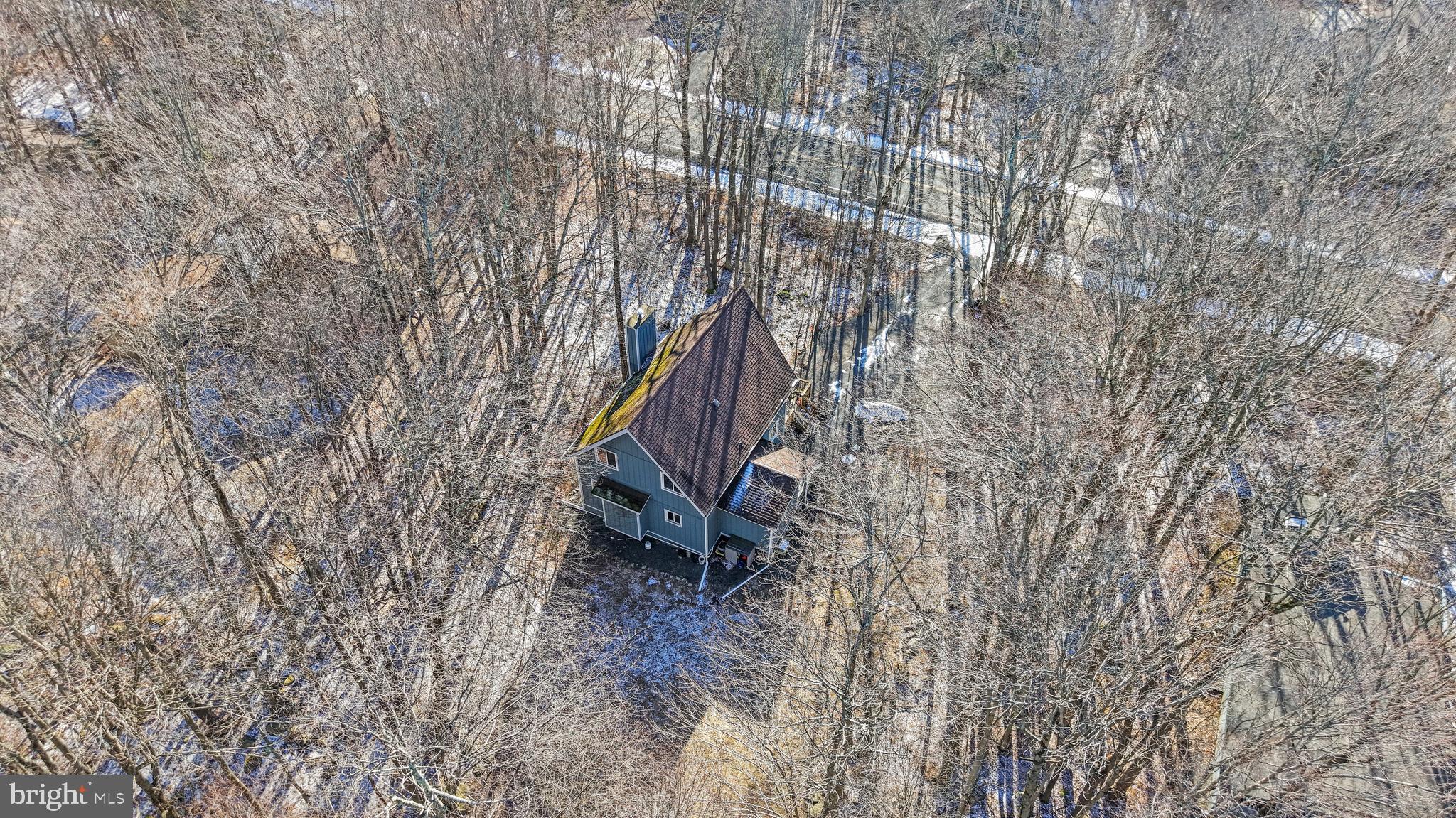 LAKE NAOMI - Residential