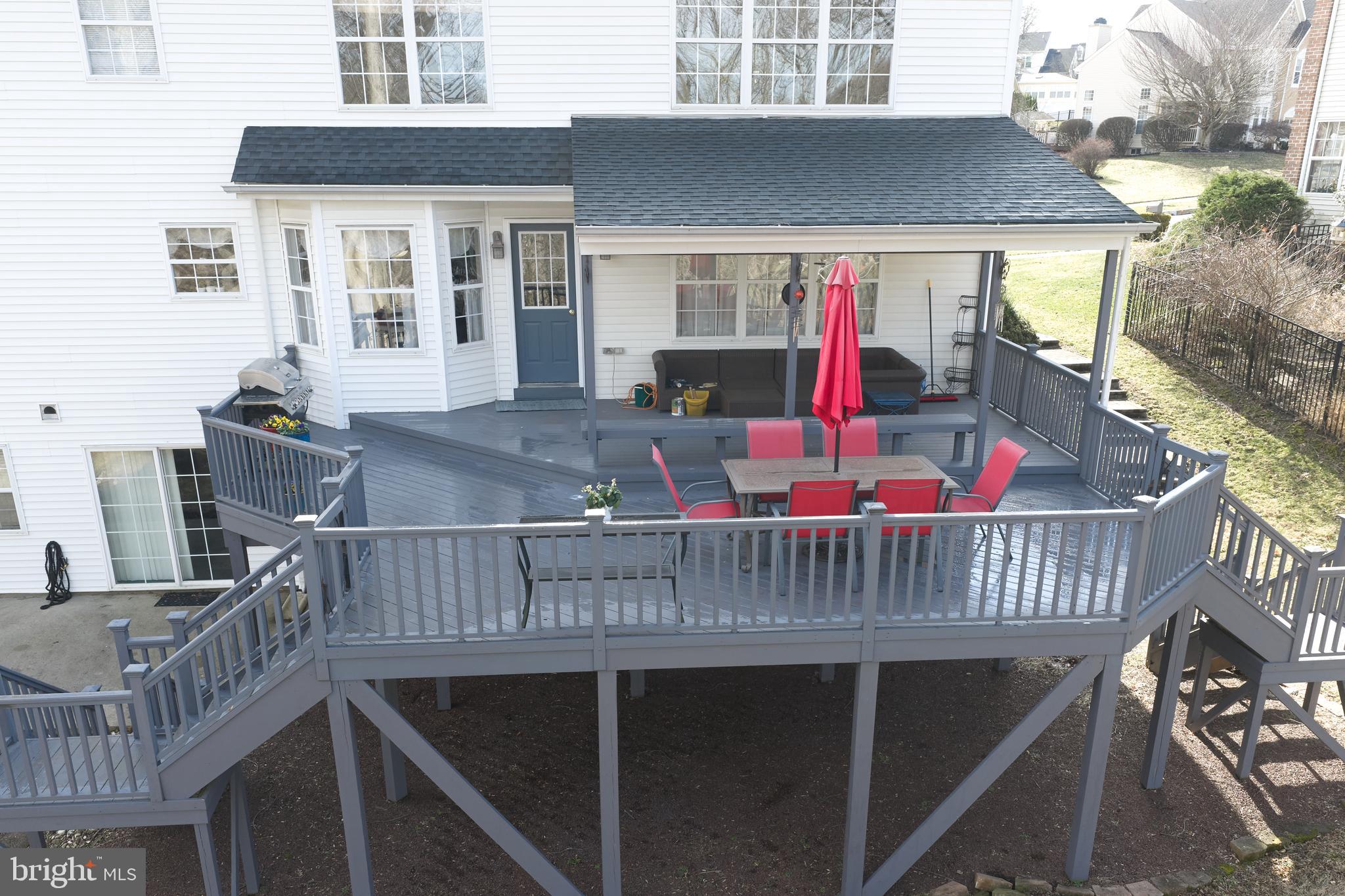 IDLEWOOD - Residential