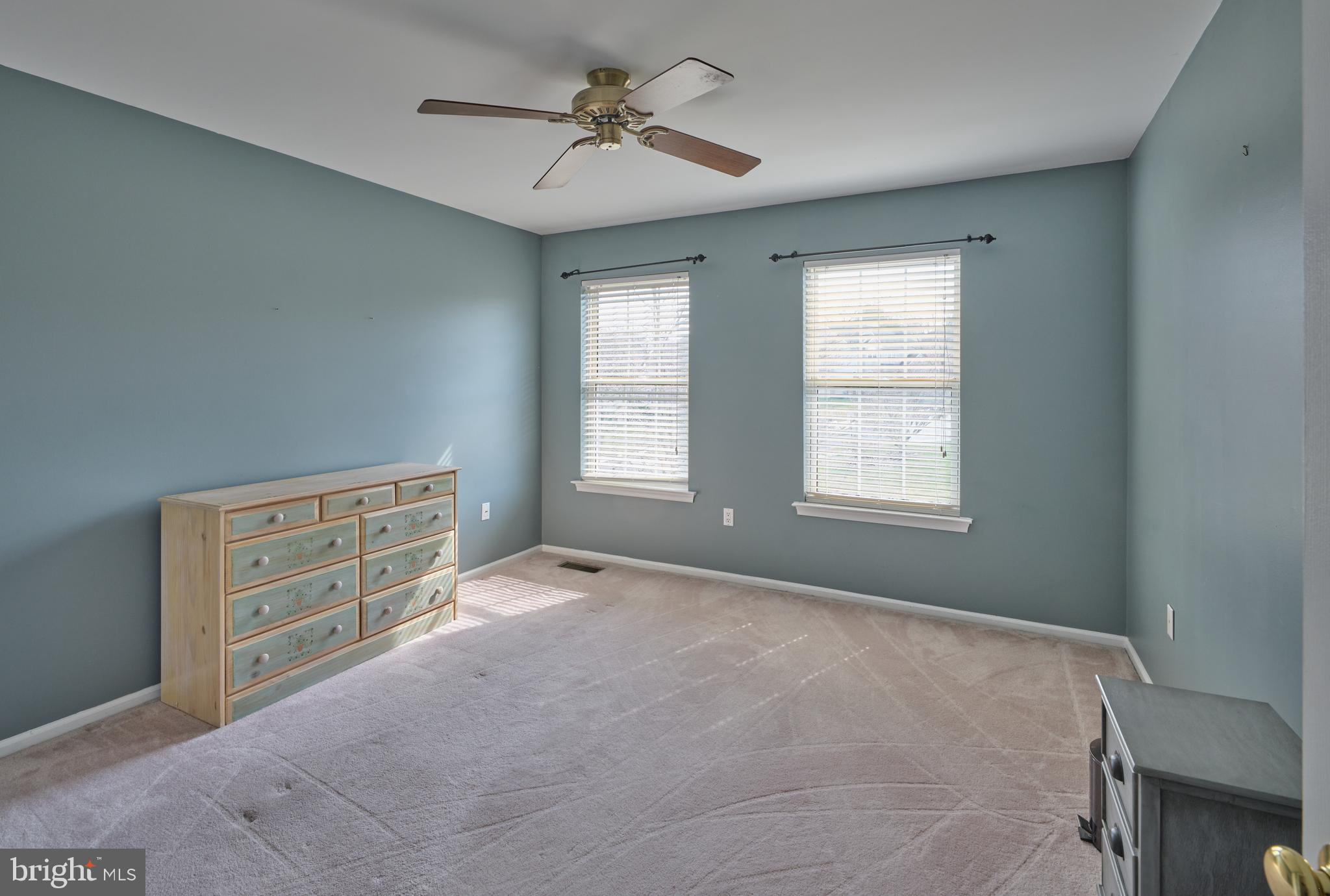 IDLEWOOD - Residential