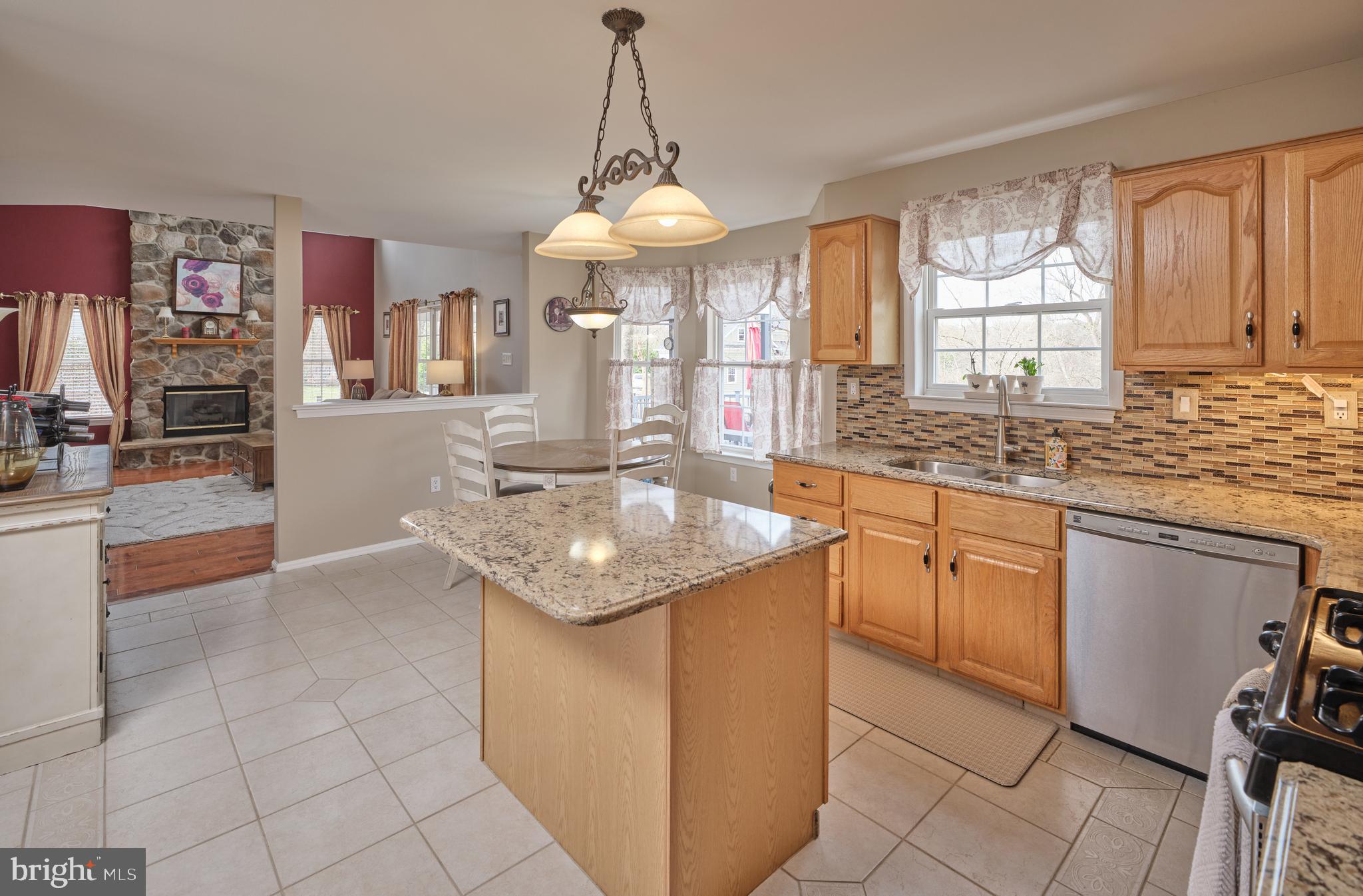 IDLEWOOD - Residential