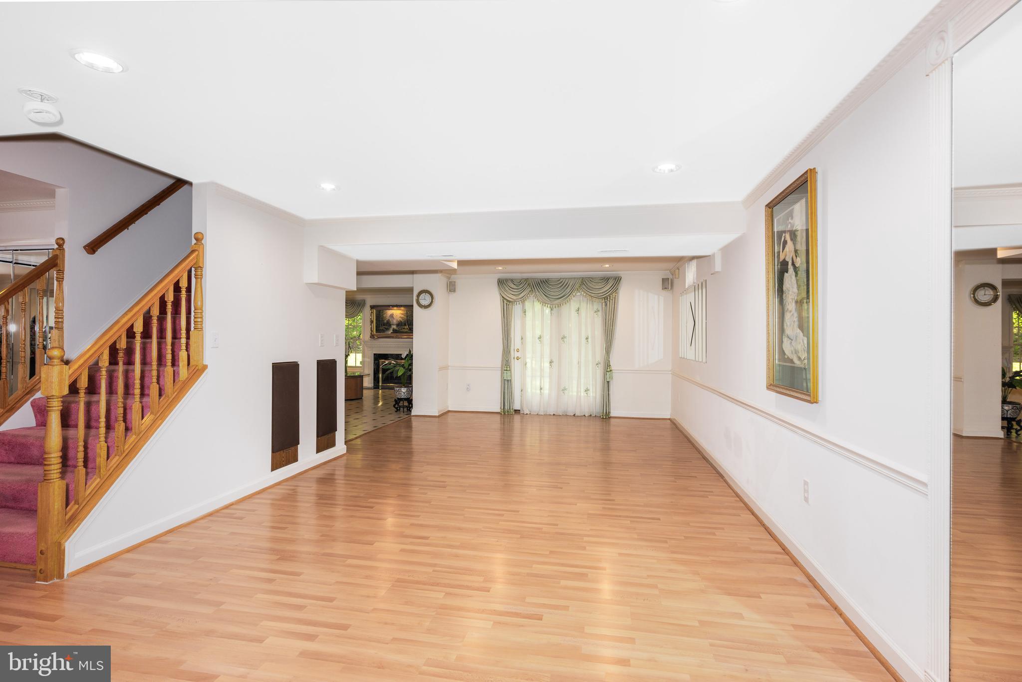 PINEY GLEN VILLAGE - Residential