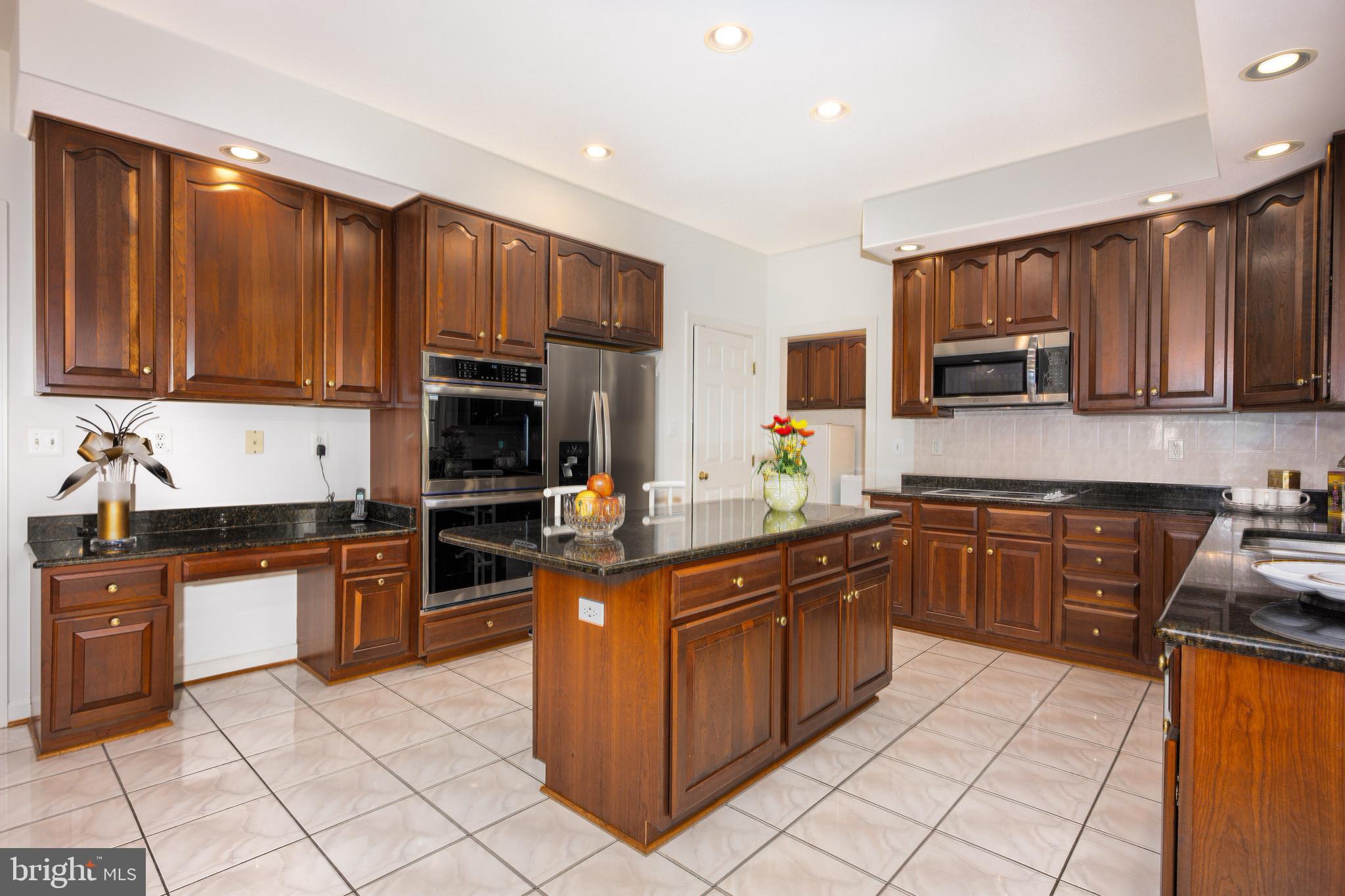 PINEY GLEN VILLAGE - Residential