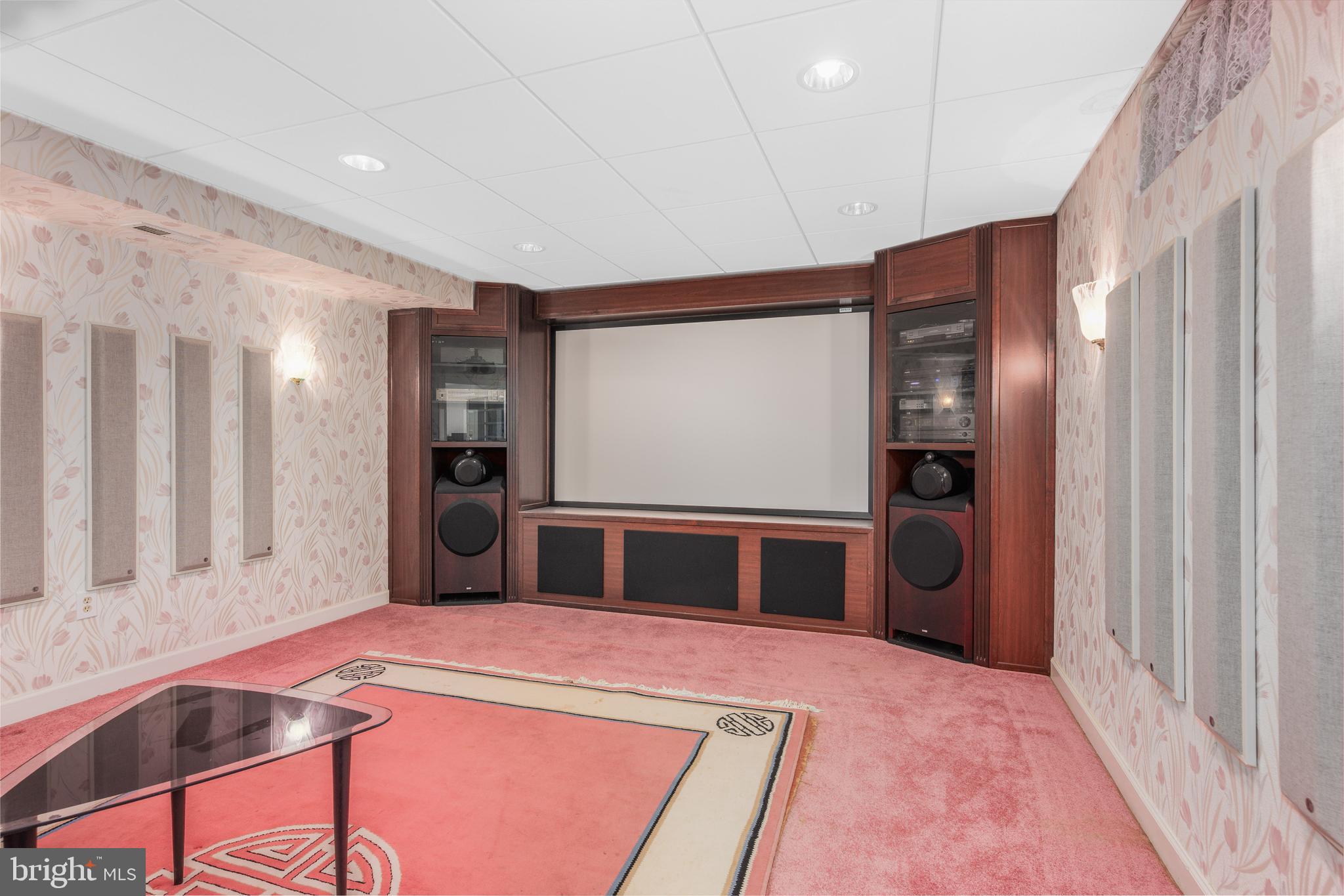 PINEY GLEN VILLAGE - Residential