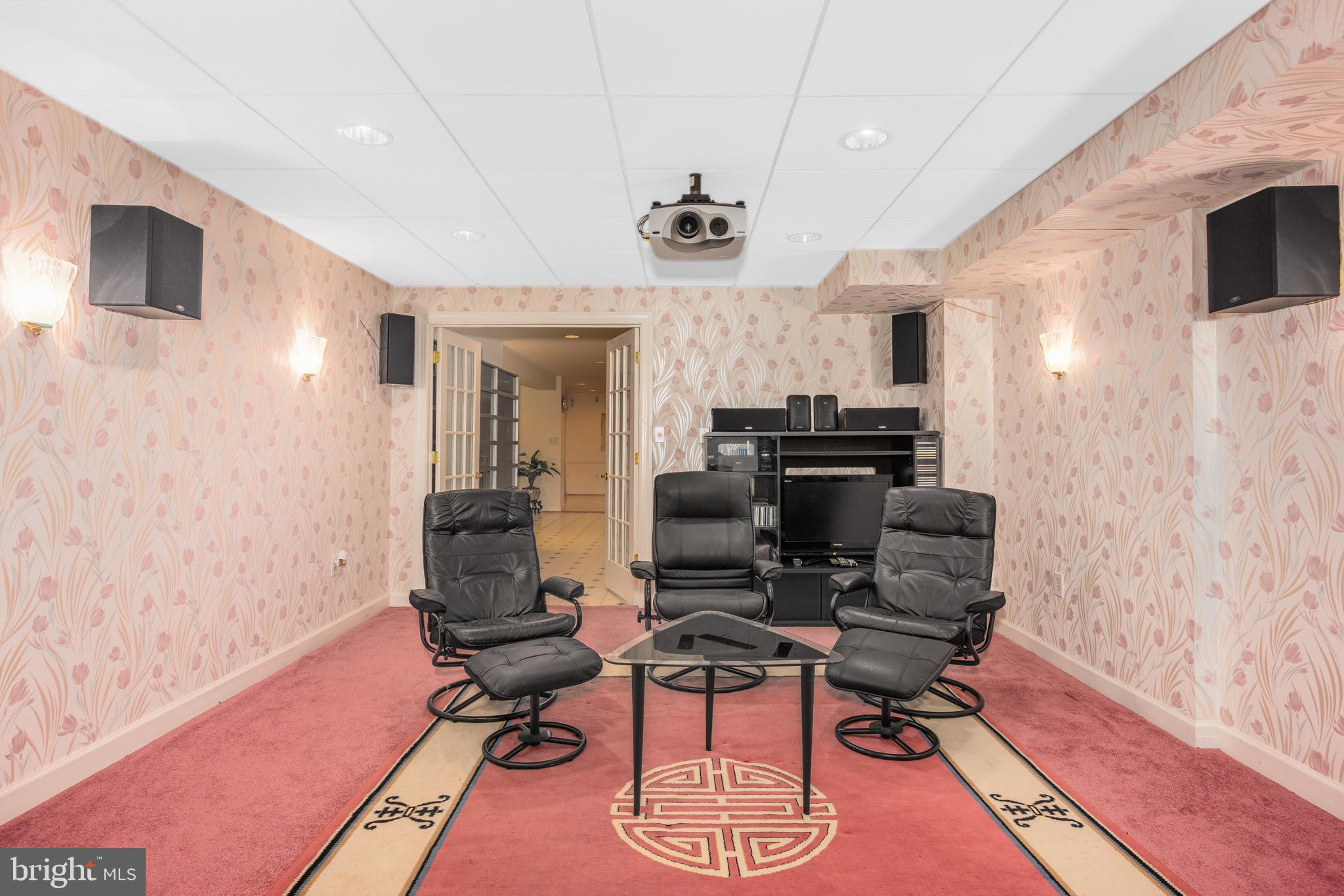 PINEY GLEN VILLAGE - Residential