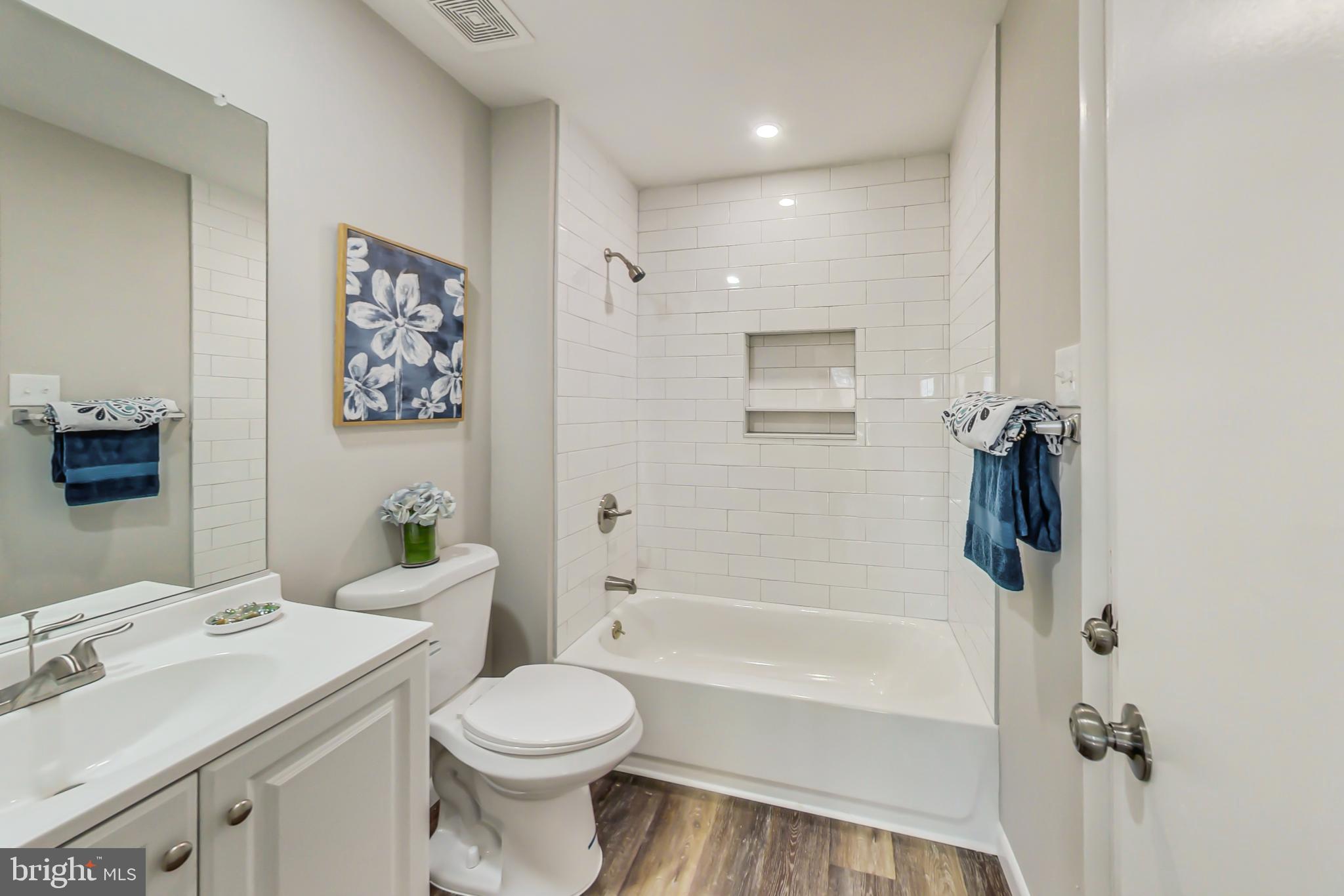 GERMANTOWN PARK - Residential