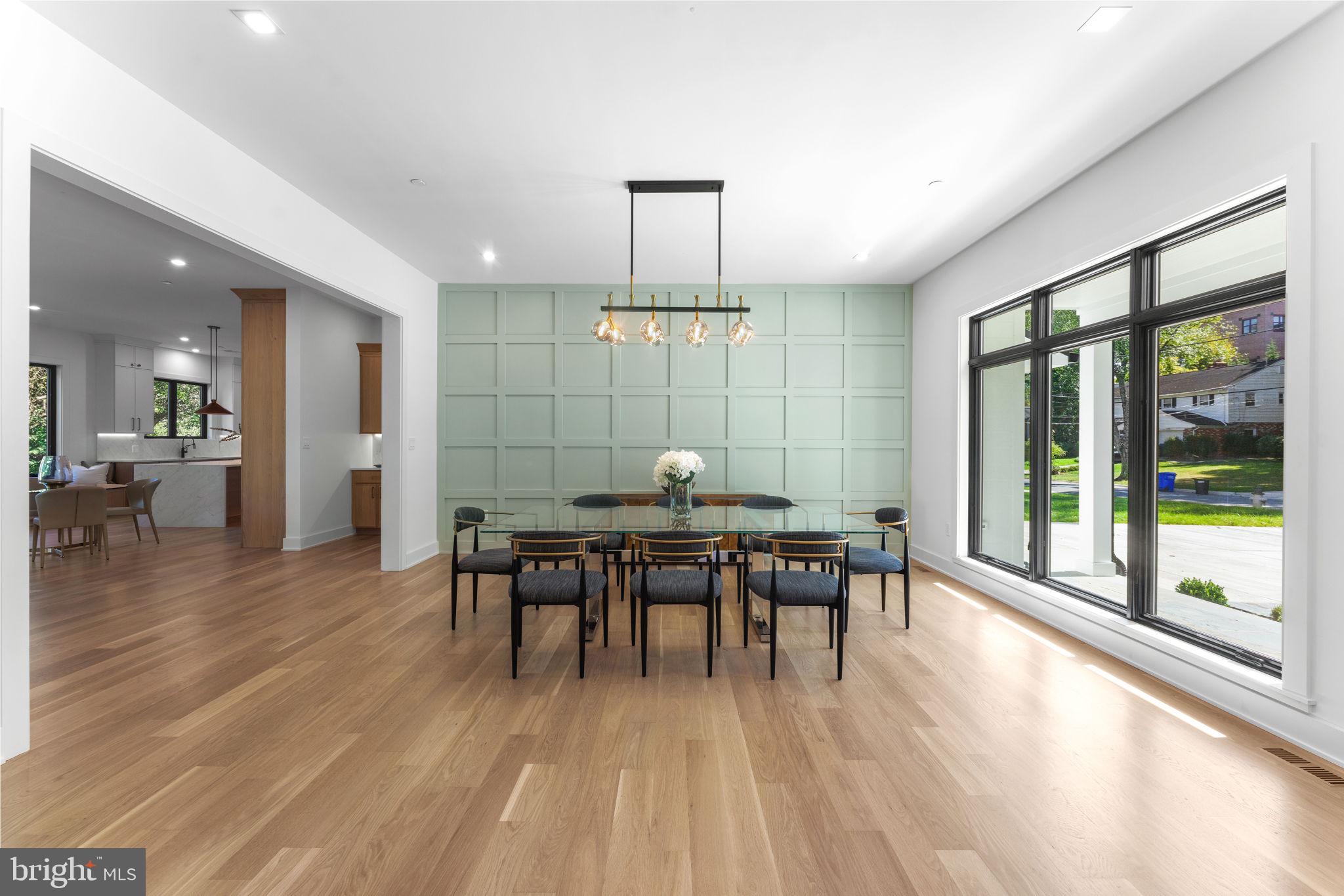 WOODHAVEN - Residential