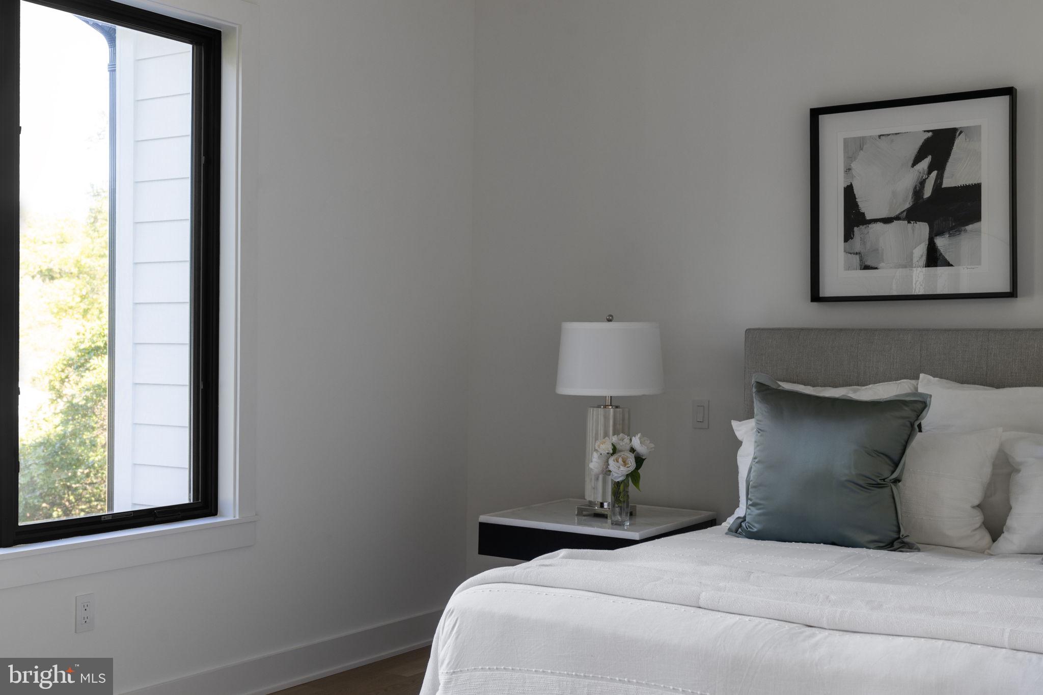 WOODHAVEN - Residential