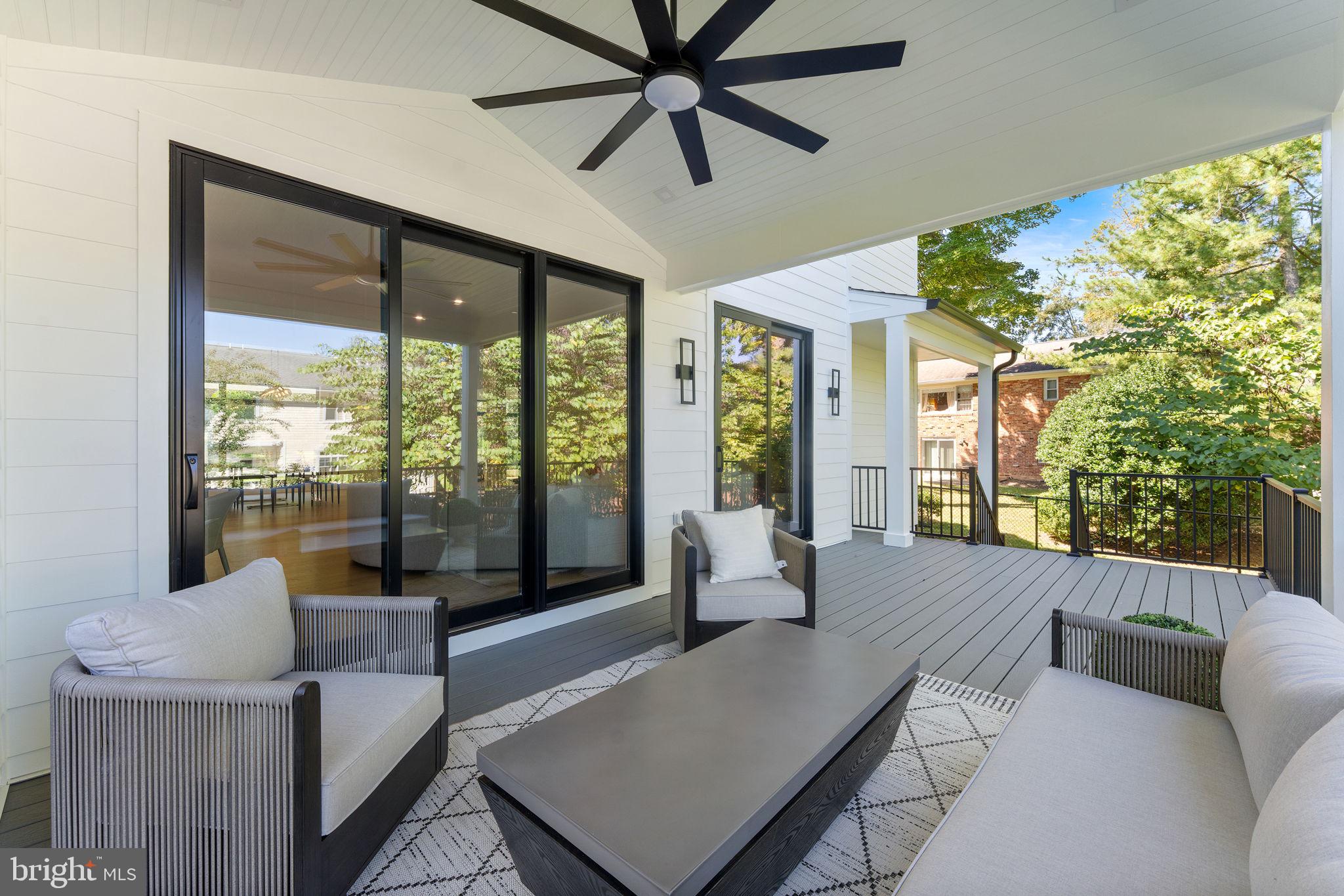 WOODHAVEN - Residential