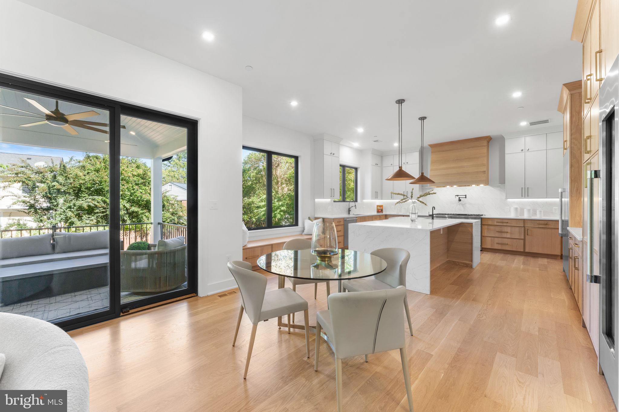 WOODHAVEN - Residential