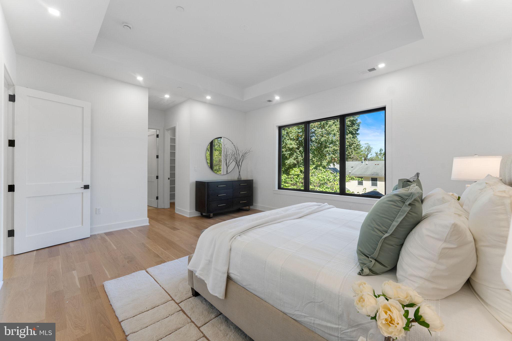 WOODHAVEN - Residential