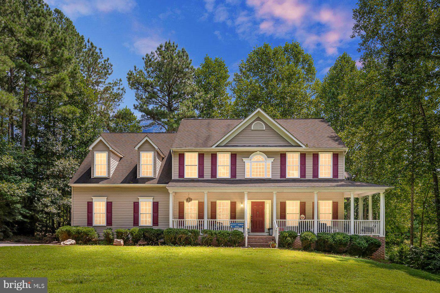 Endless Potential on 10 Acres in Spotsylvania! 🌳🏡
Welcome to this spacious 5-bedroom, 2.5-bath colonial nestled on 10 private acres. Plus, the highly anticipated Kalahari Resort, set to open in Fall 2026, will be just a few short miles away—bringing future fun, jobs, and entertainment to the area!
With a some TLC, this home has incredible potential. Inside, you'll find hardwood floors and an open-concept living and dining area perfect for gatherings. The kitchen offers ample cabinet space, a walk-in pantry, and a breakfast nook—plus a formal dining room for hosting special occasions. All five bedrooms and the laundry room are located upstairs, including a spacious primary suite with walk-in closet, high ceilings, and a generous bathroom.
Additional highlights include a main-level study (perfect for a home office or learning space) and a full unfinished basement with room to grow.
Recent updates include:
New distribution box (2020), HVAC and furnace replaced (2018), Water heater (2016) & Appliances (replaced just 2 years ago)
With acreage, privacy, and future development nearby, this home is a fantastic opportunity. Bring your vision and make it yours!
