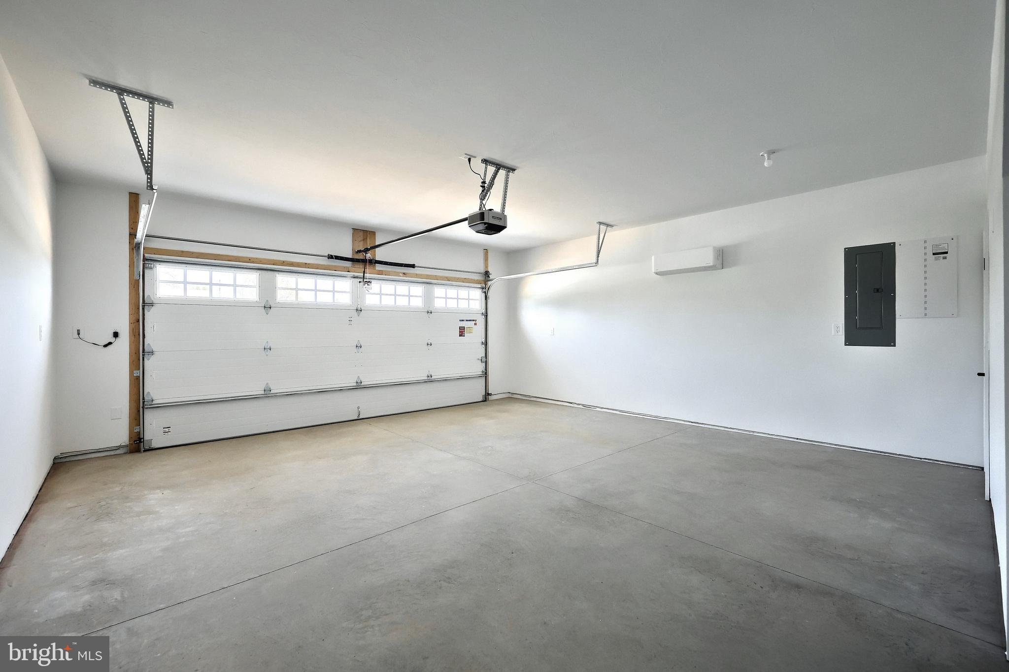 MAYBERRY AT MASON DIXON - Residential