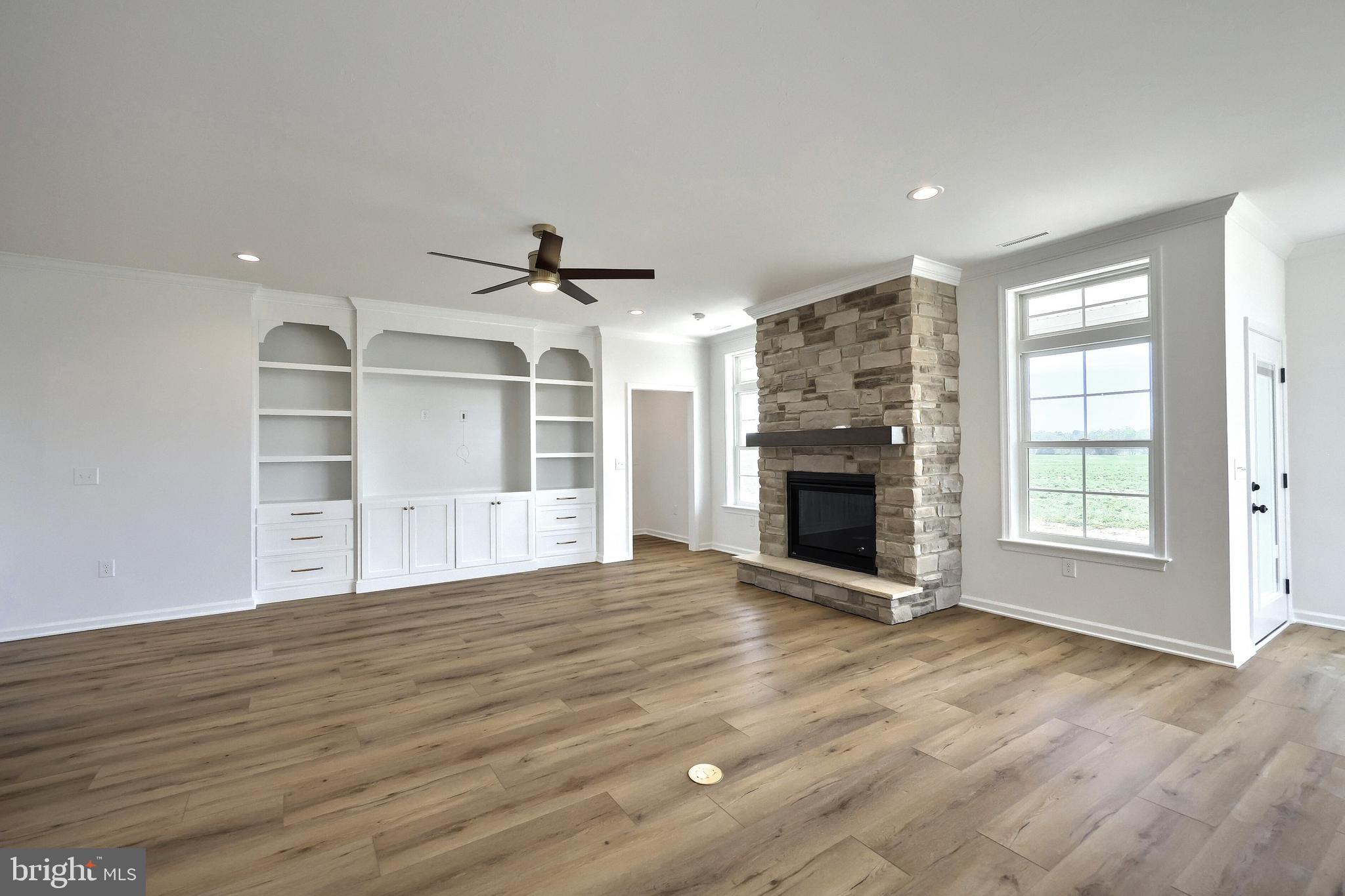 MAYBERRY AT MASON DIXON - Residential