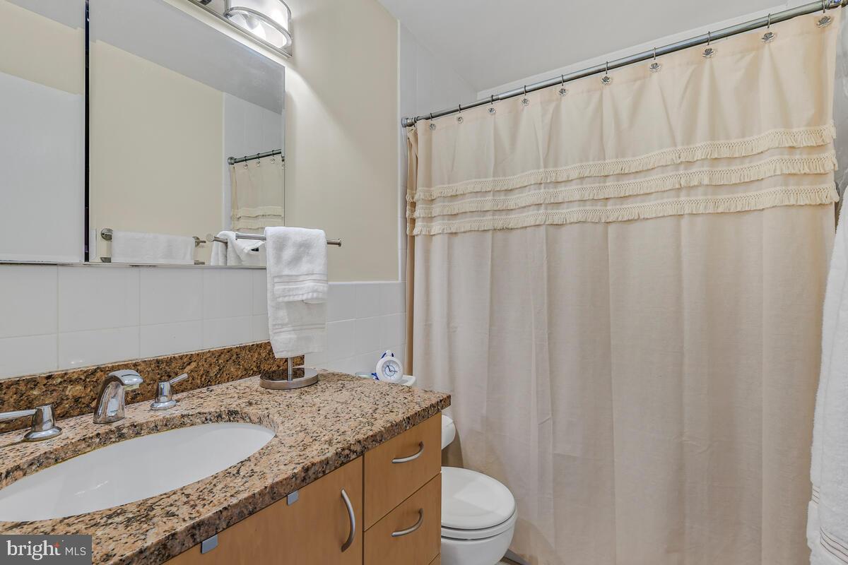 WHITEHALL - Residential