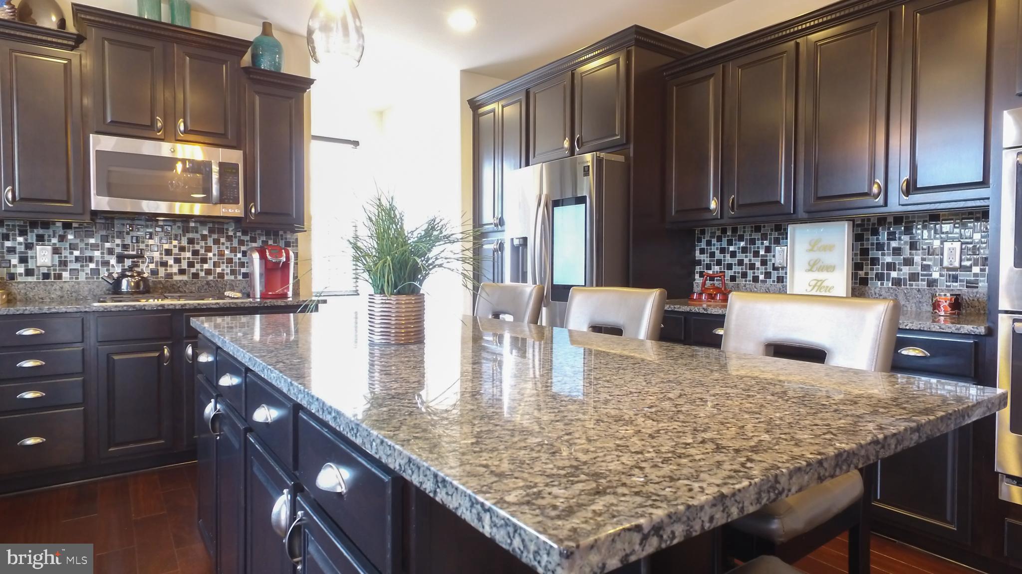 BALMORAL - Residential