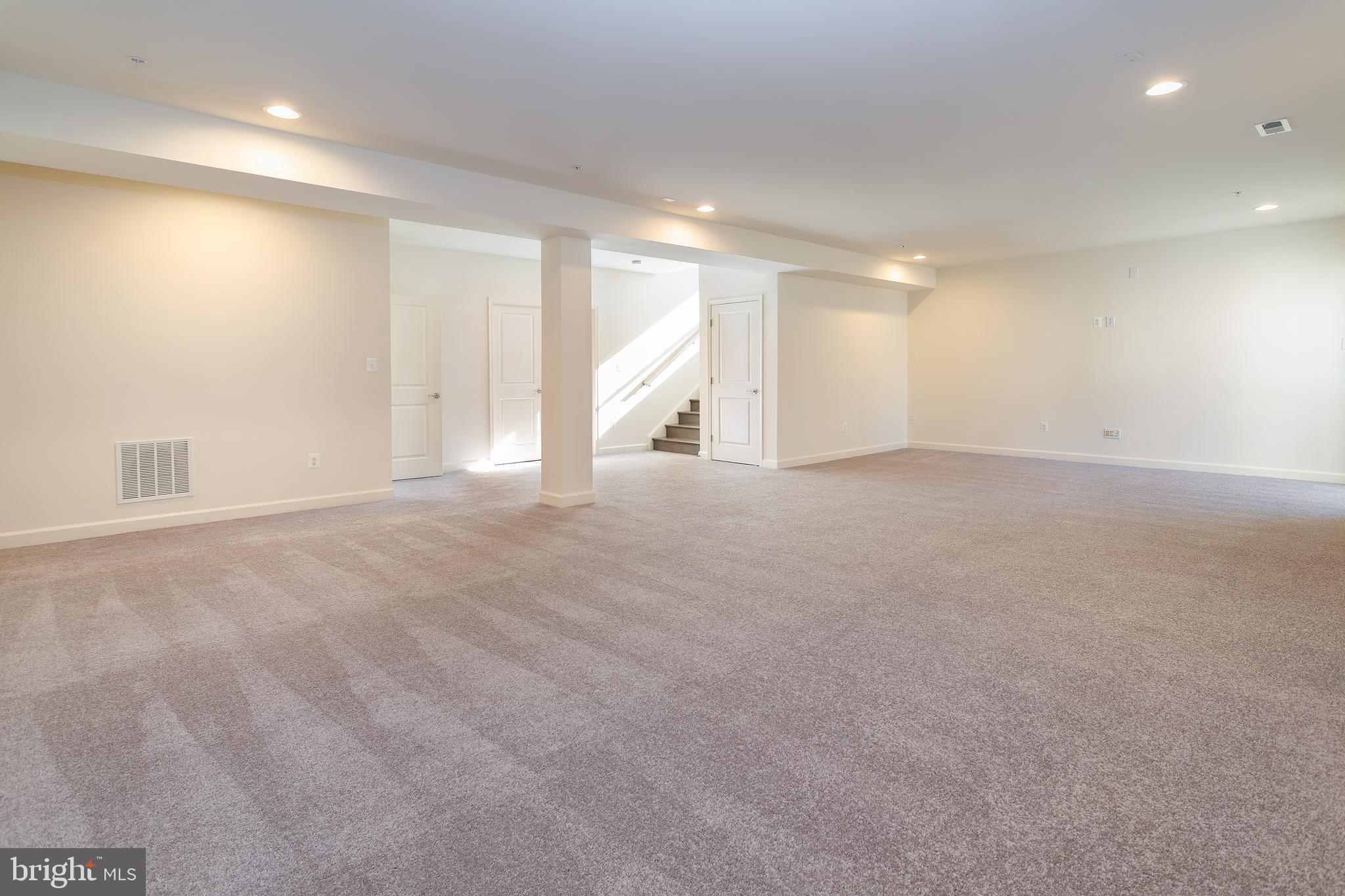 THRIFT MANOR-PLAT 1> - Residential