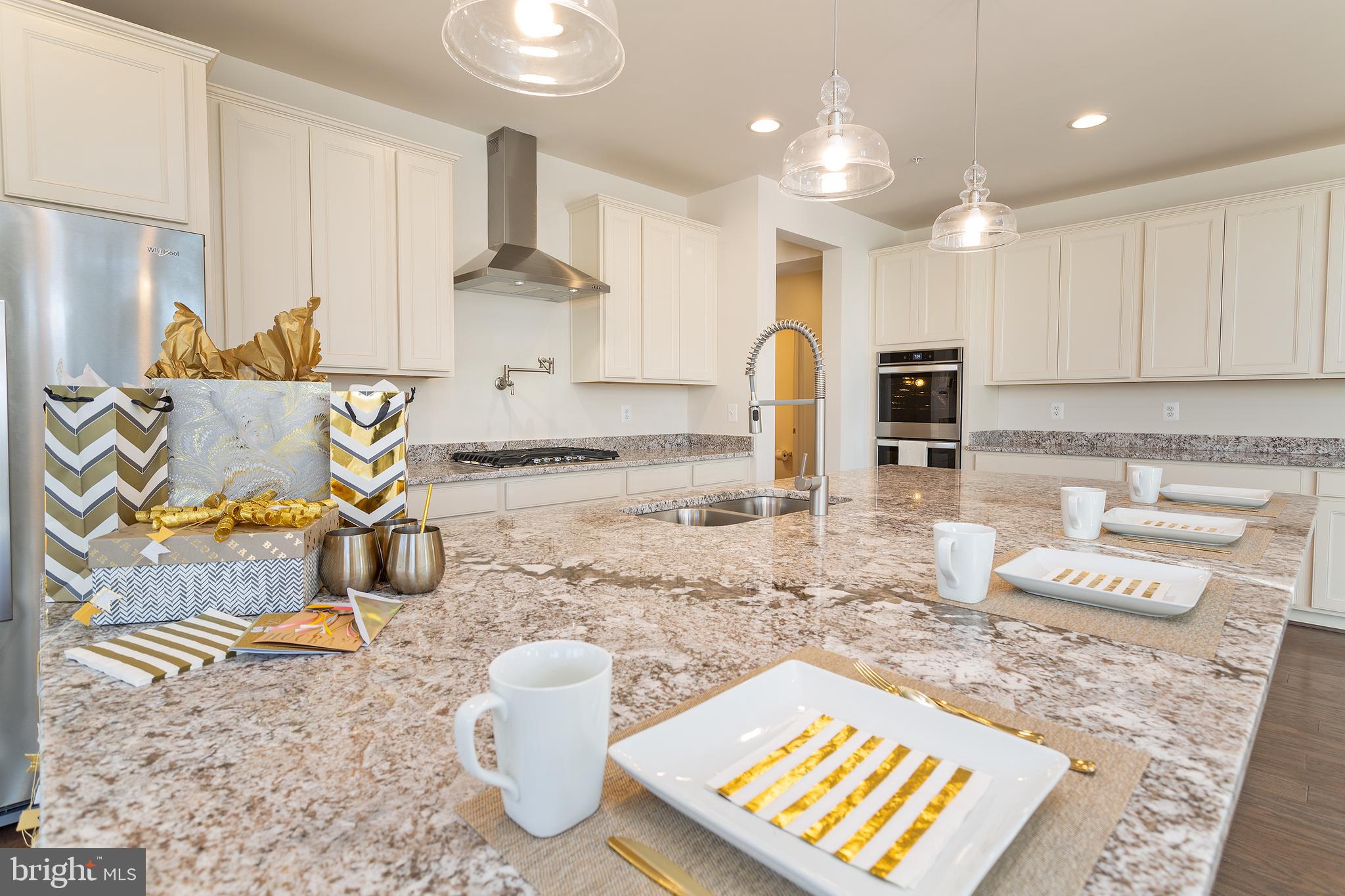 THRIFT MANOR-PLAT 1> - Residential