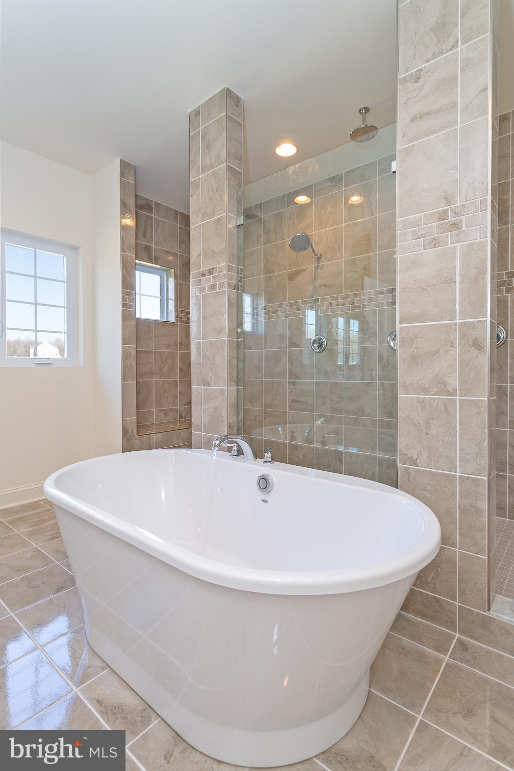 THRIFT MANOR-PLAT 1> - Residential