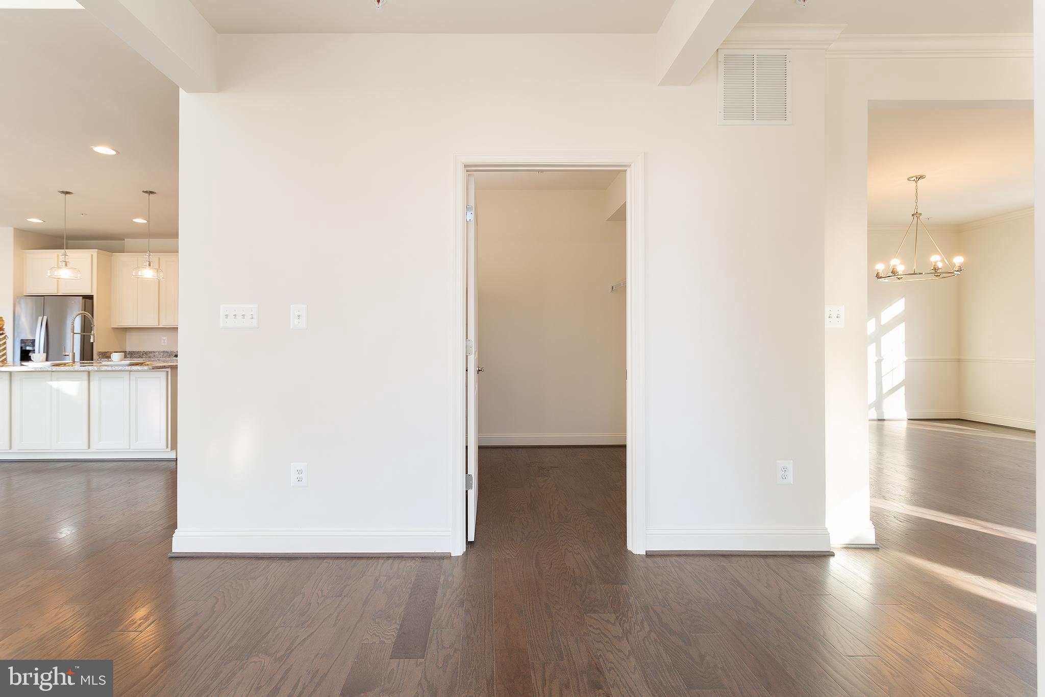 THRIFT MANOR-PLAT 1> - Residential