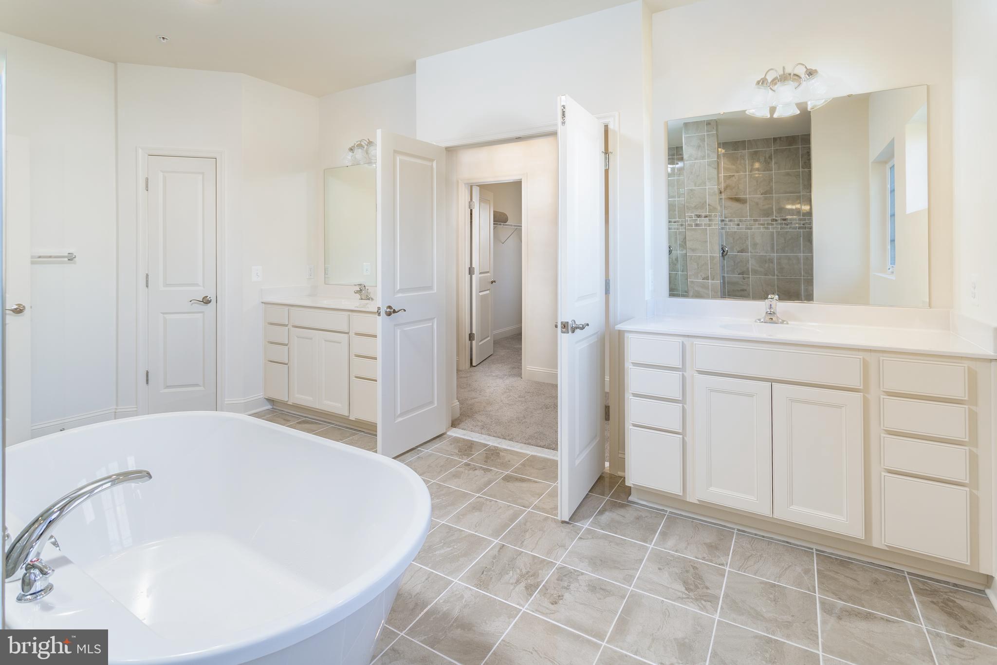 THRIFT MANOR-PLAT 1> - Residential