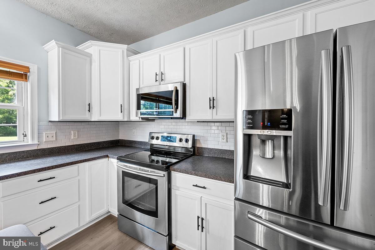 WILDERNESS SHORES - Residential