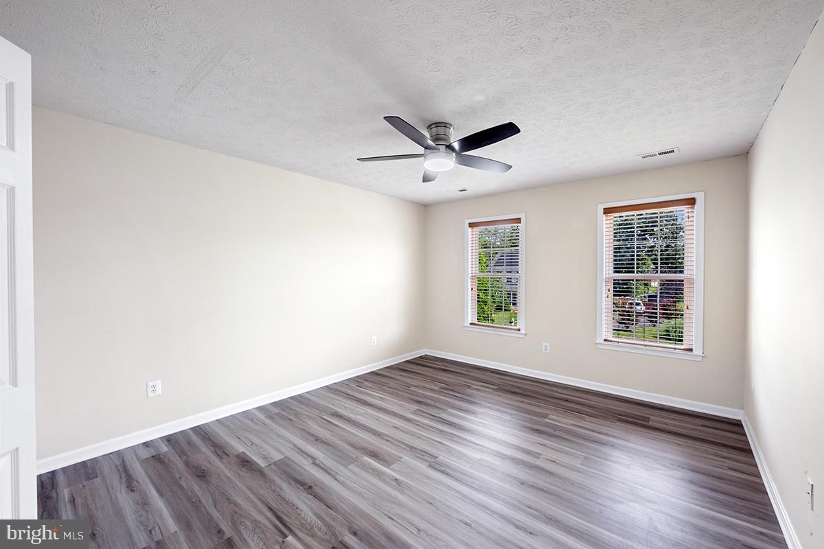 WILDERNESS SHORES - Residential