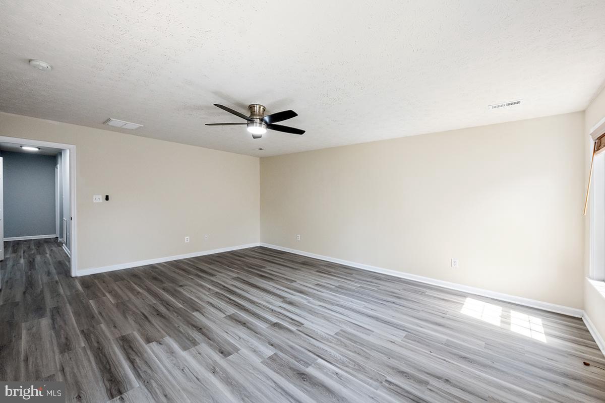 WILDERNESS SHORES - Residential