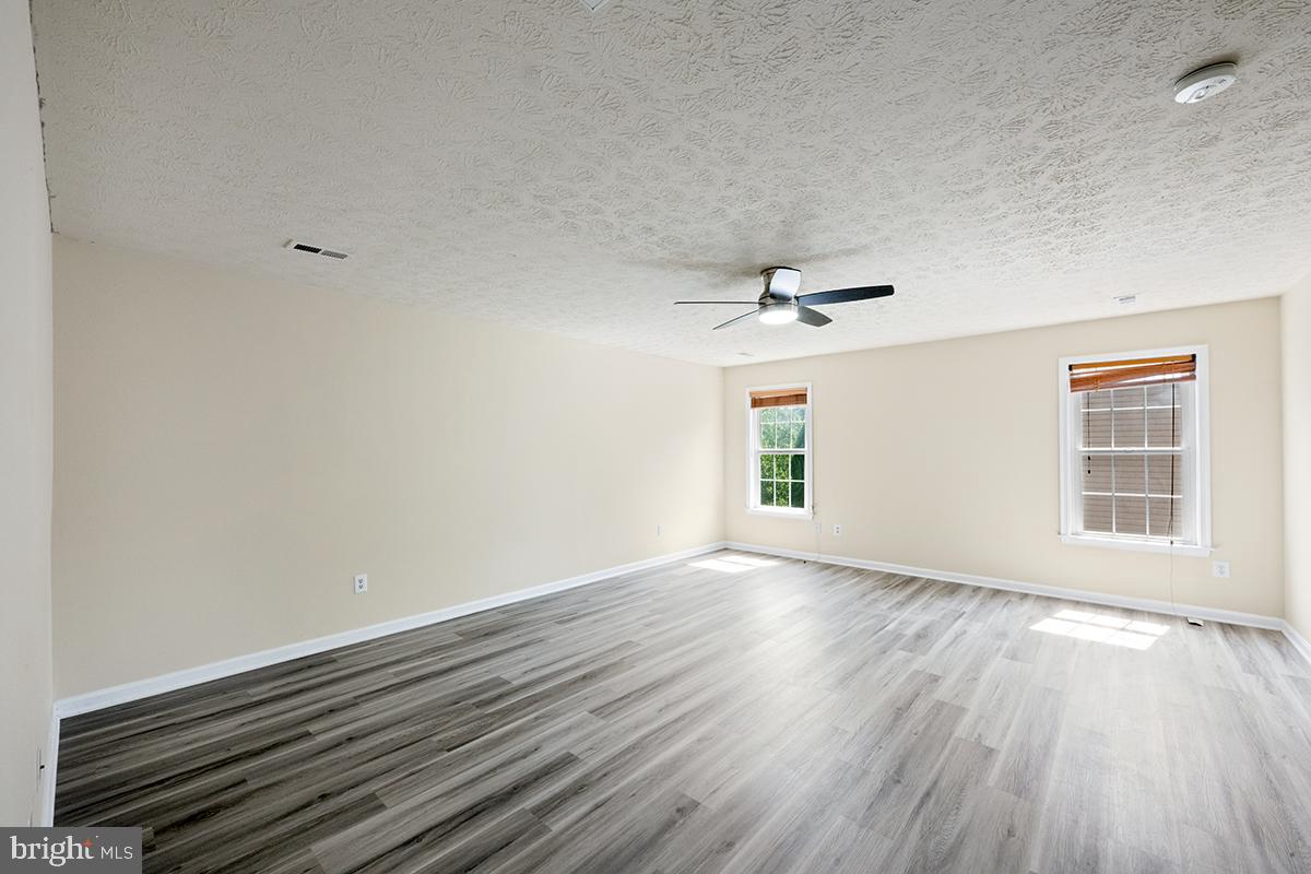 WILDERNESS SHORES - Residential