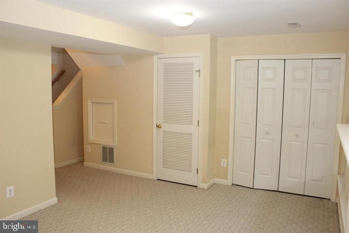 2555 CHASE WELLESLEY DRIVE