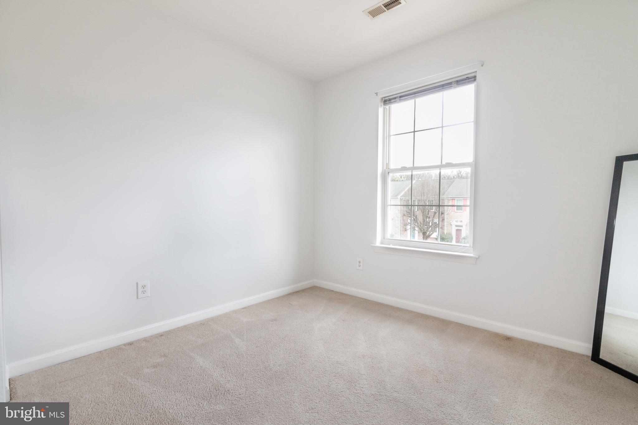 BELLE MANOR - Residential