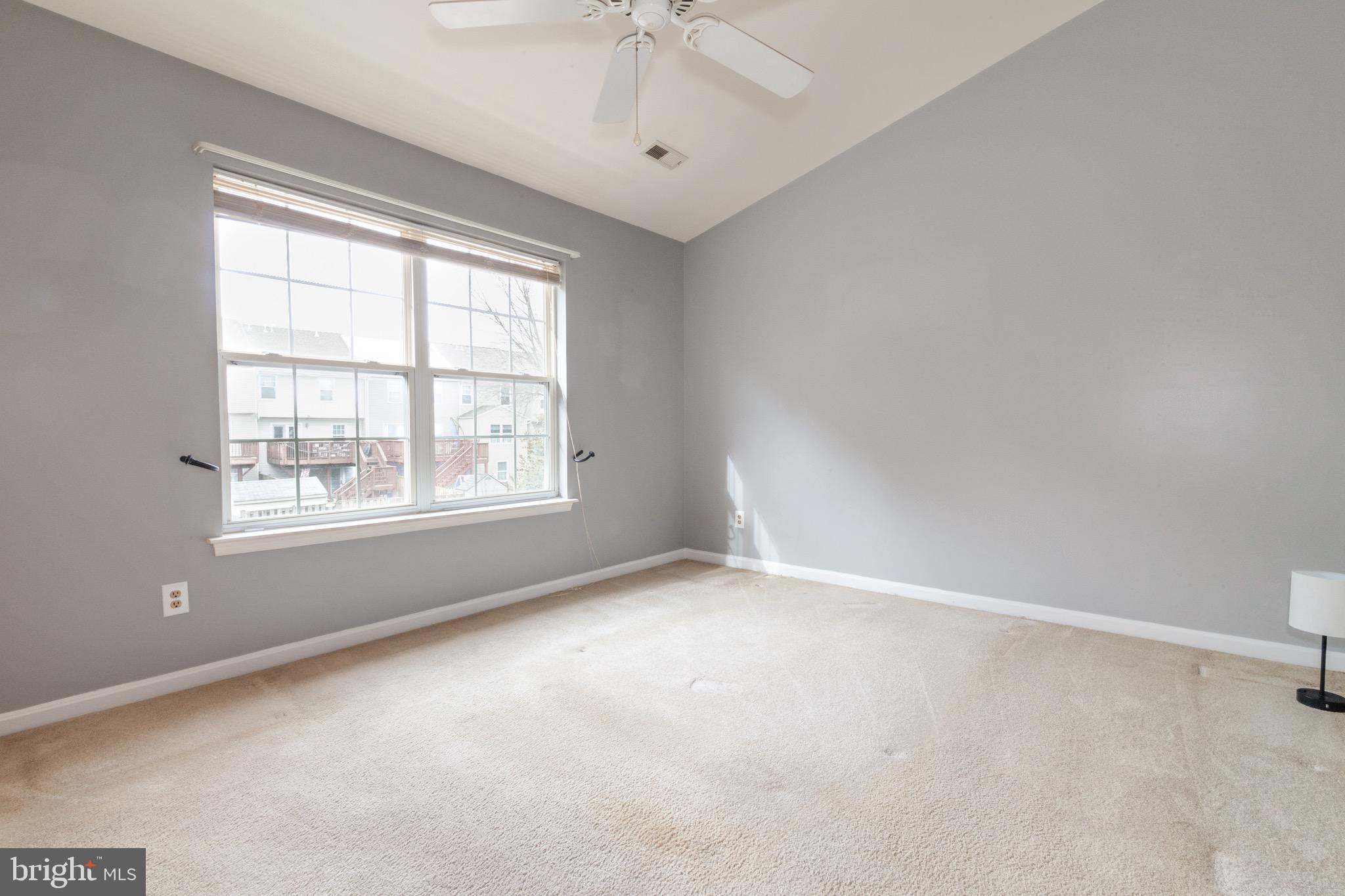 BELLE MANOR - Residential