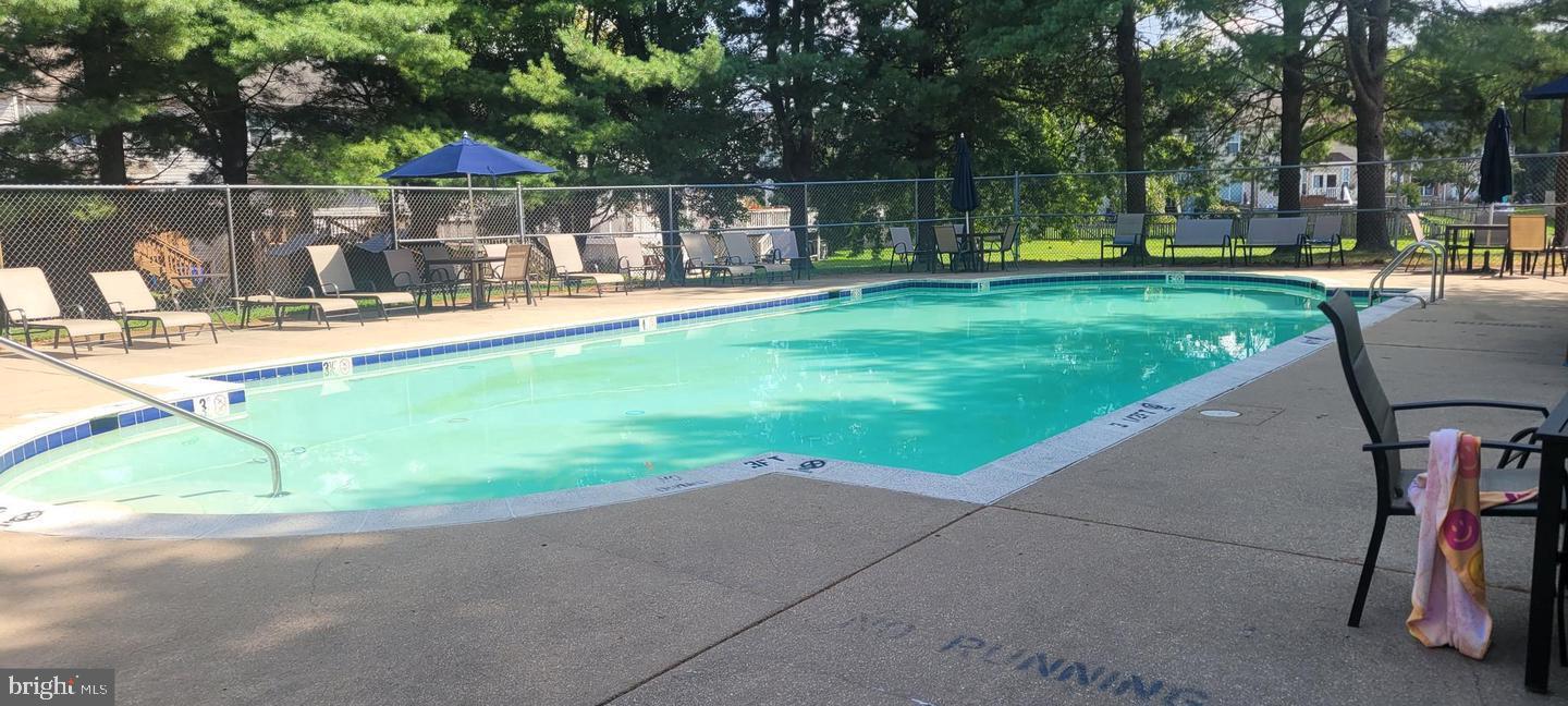 BELLE MANOR - Residential