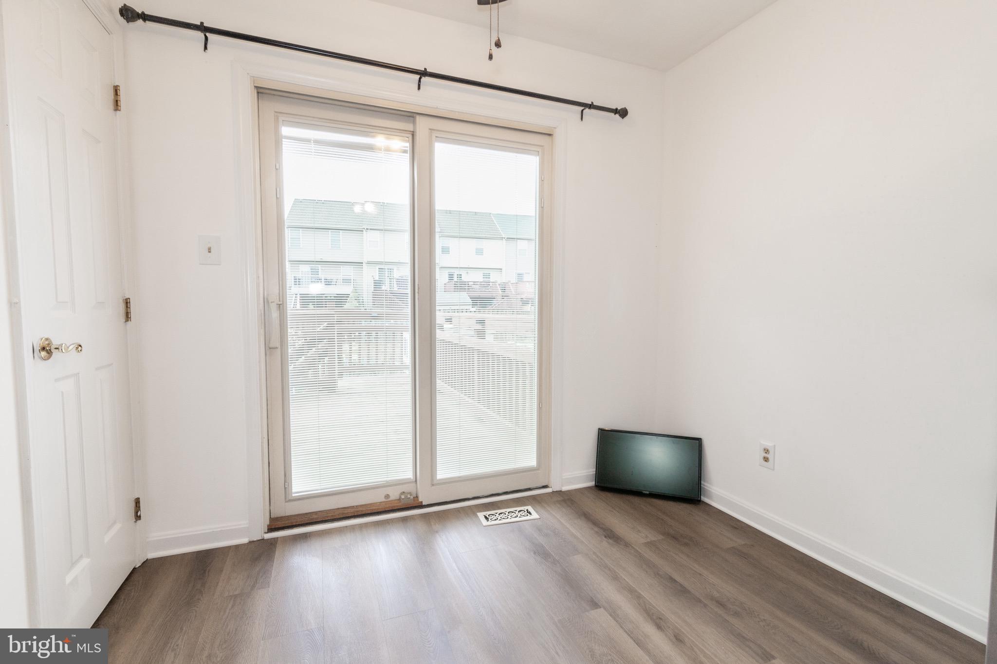 BELLE MANOR - Residential