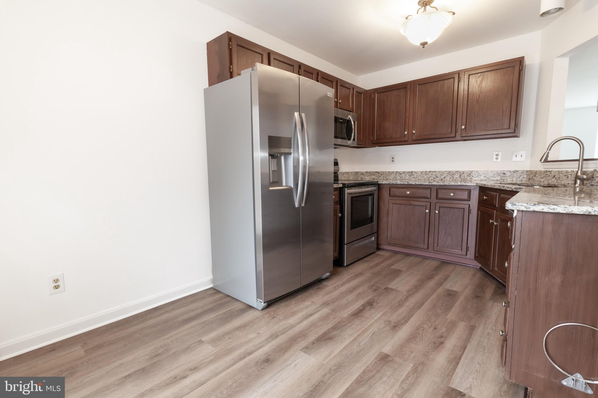 BELLE MANOR - Residential