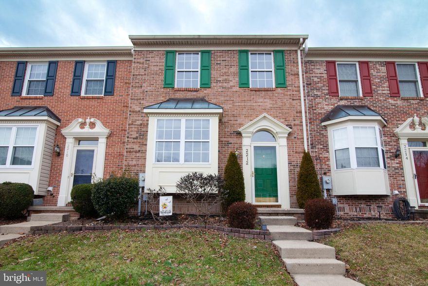 Lovely 3 Bedroom (possible 4th), 3.5 Bath interior townhome in quiet Belle Manor community.
