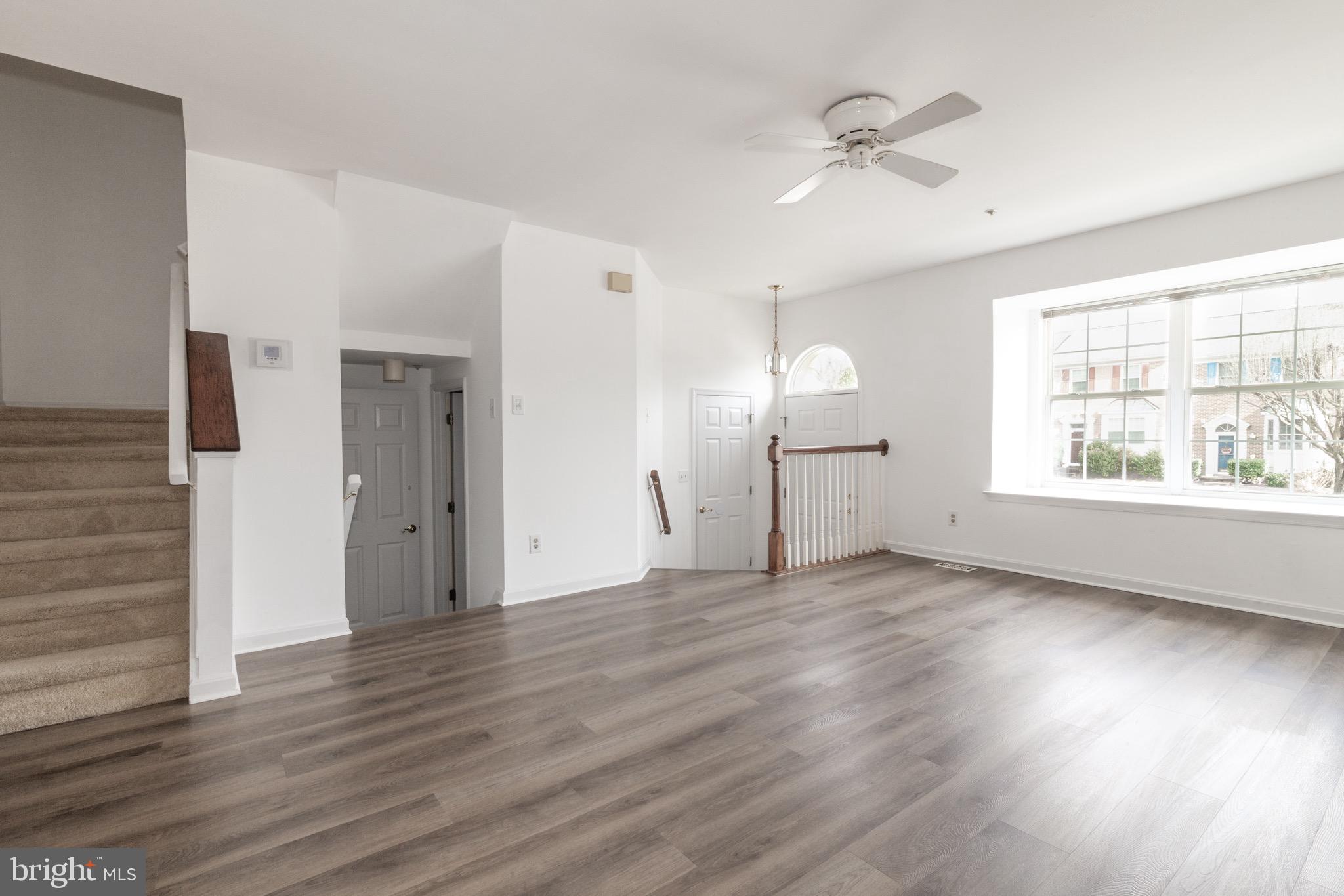 BELLE MANOR - Residential