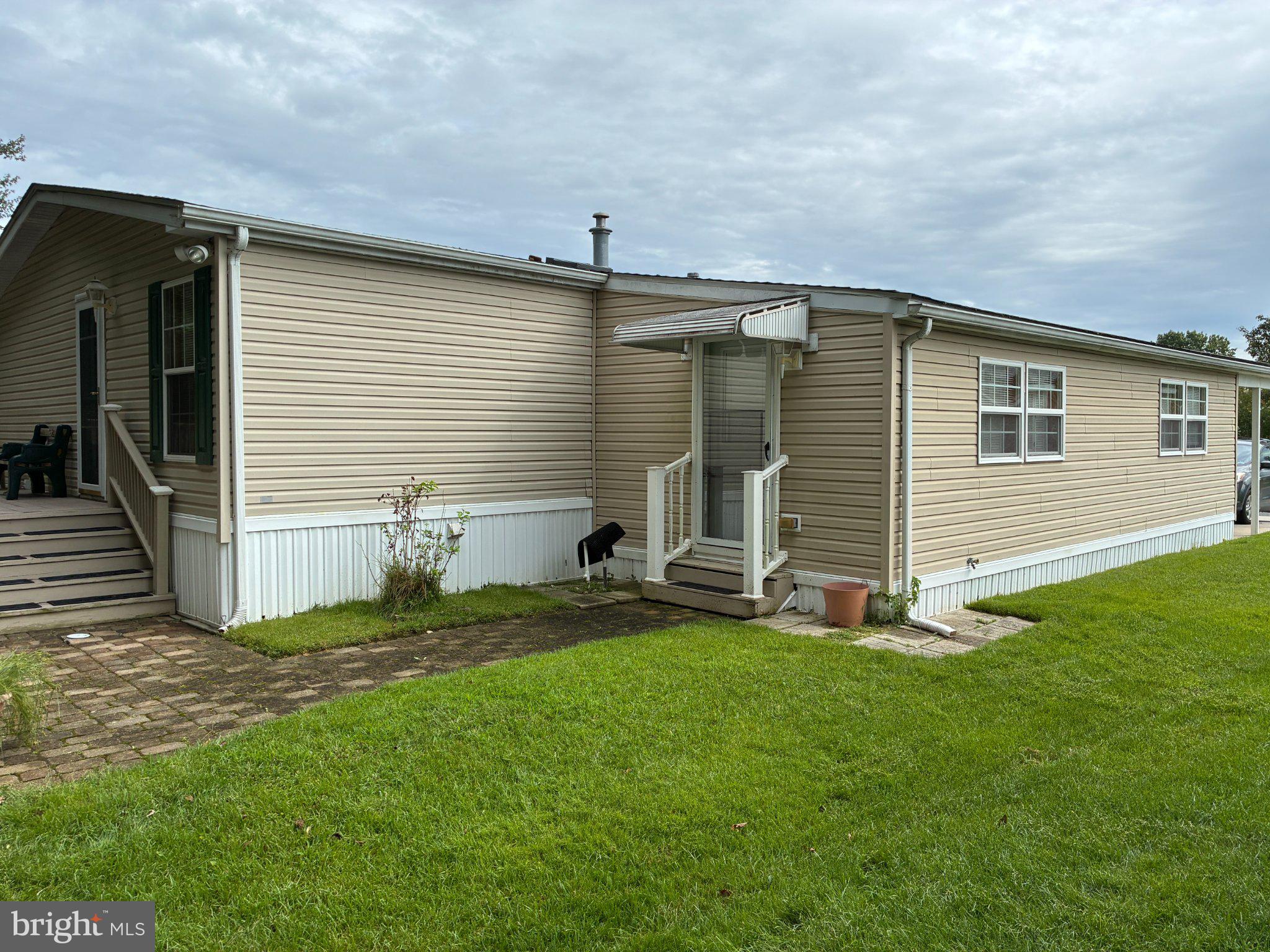 1616 PENNSYLVANIA AVENUE 157 DENNIS LN