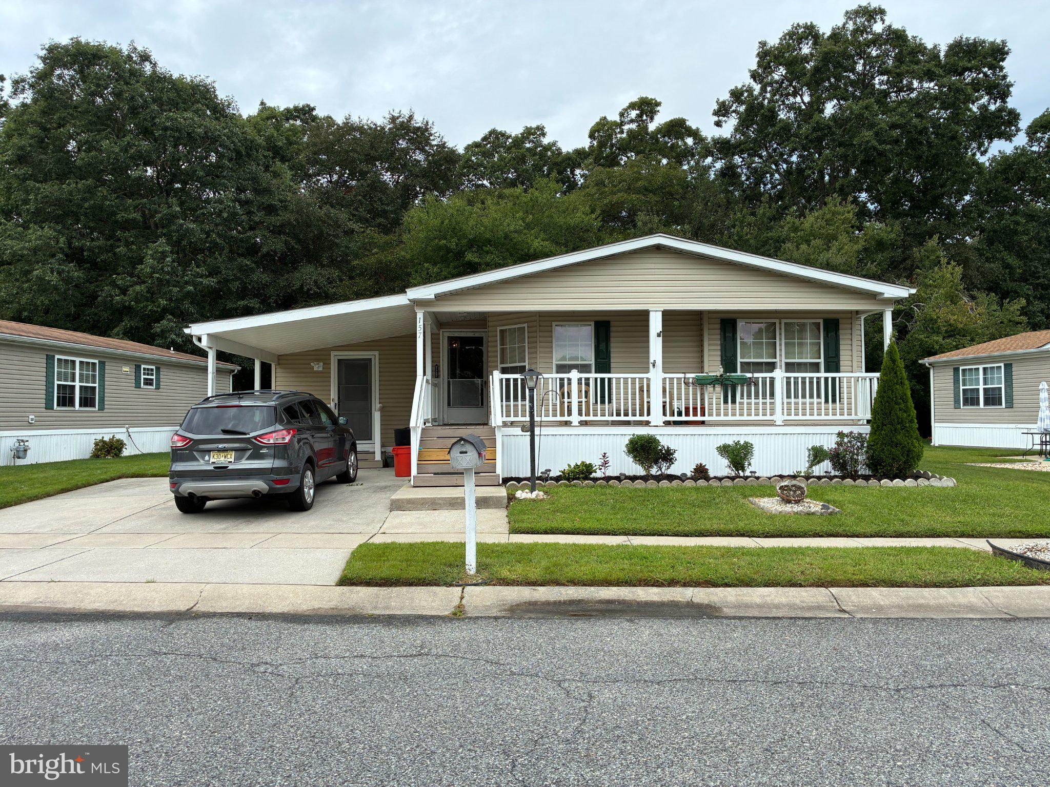 1616 PENNSYLVANIA AVENUE 157 DENNIS LN