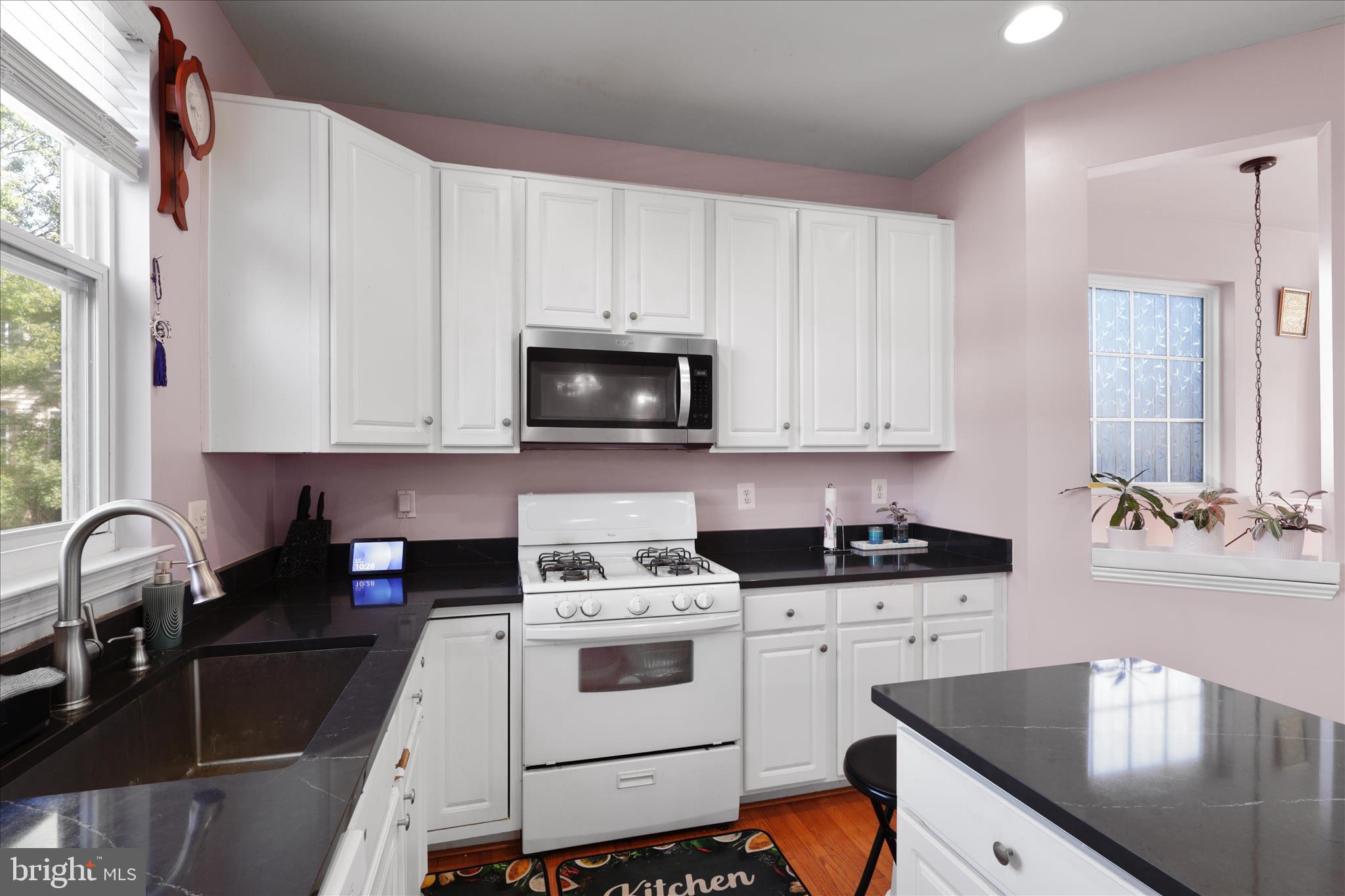 VICTORY LAKES - Residential