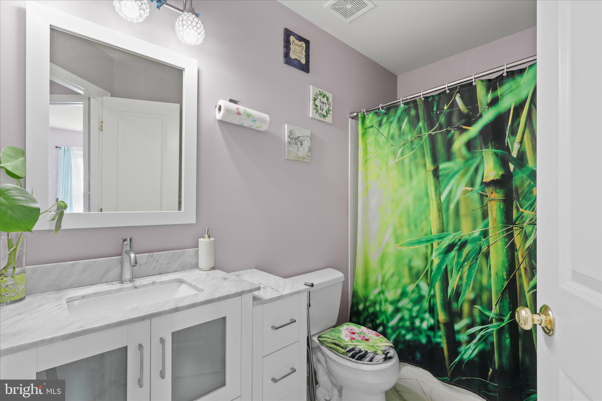 VICTORY LAKES - Residential