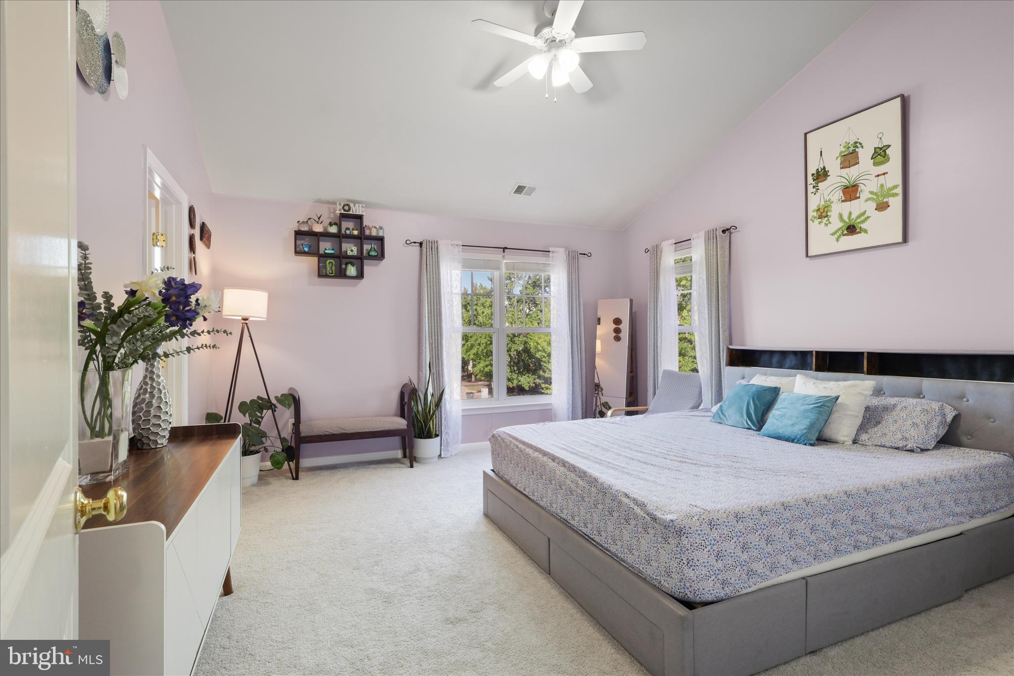 VICTORY LAKES - Residential