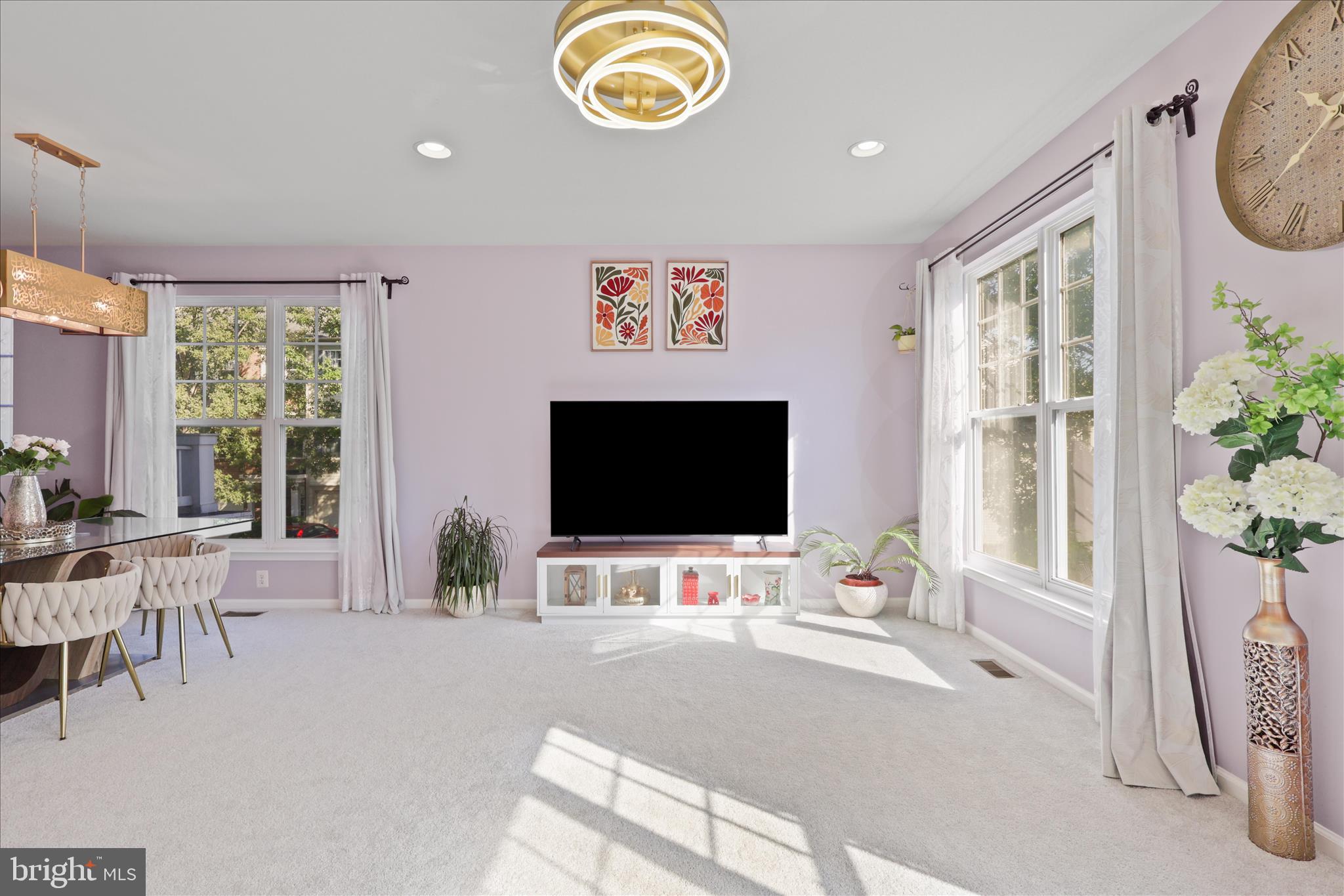 VICTORY LAKES - Residential