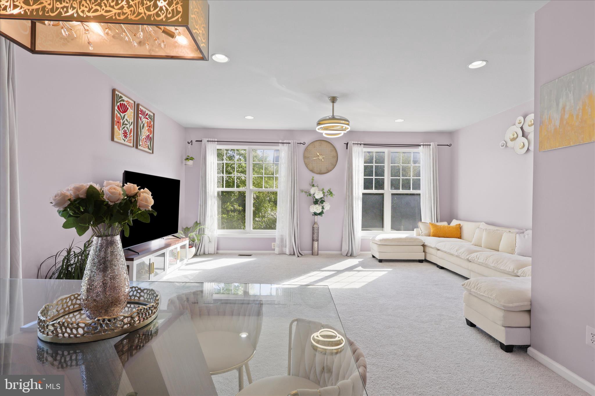 VICTORY LAKES - Residential