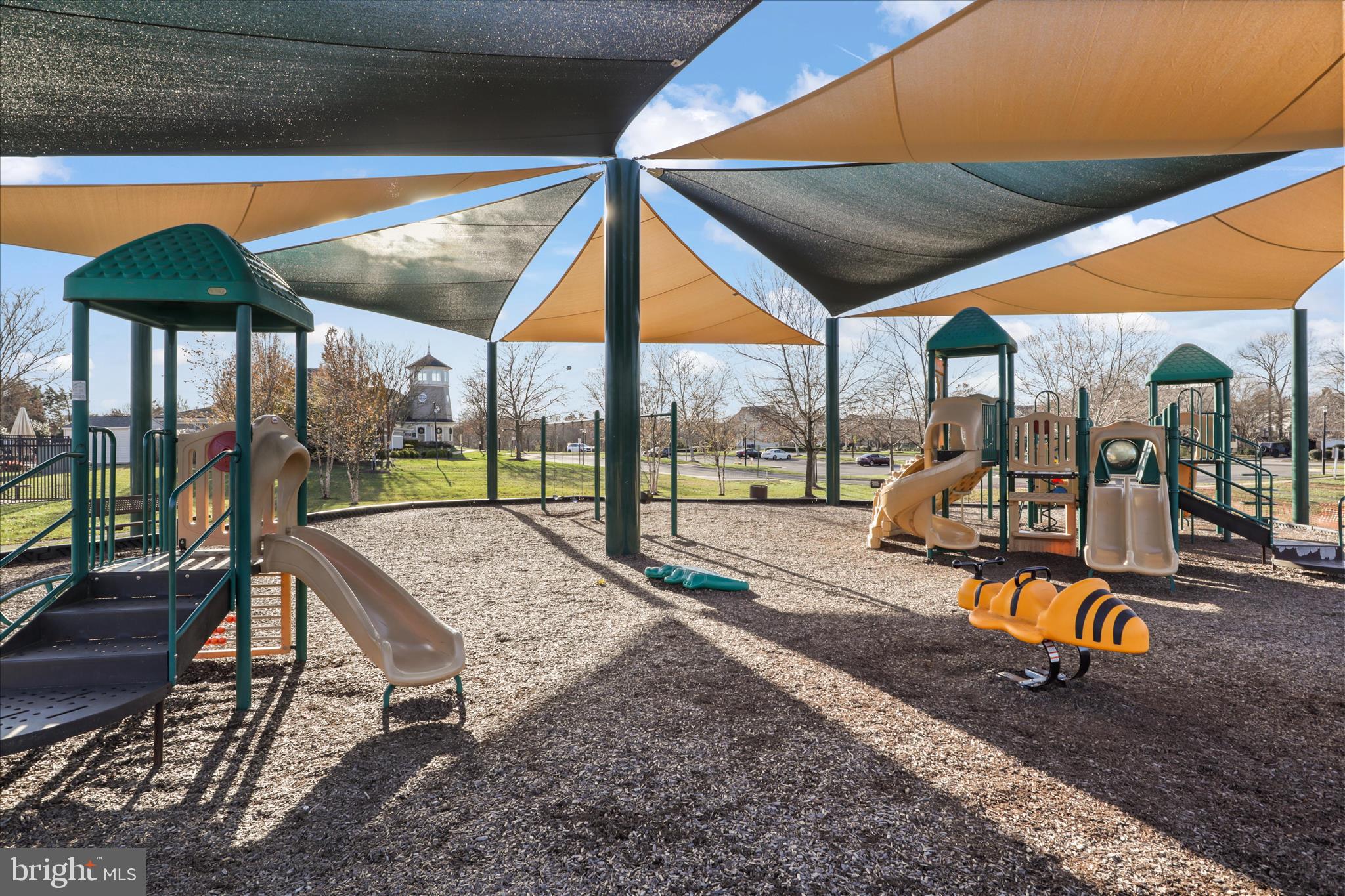 VICTORY LAKES - Residential