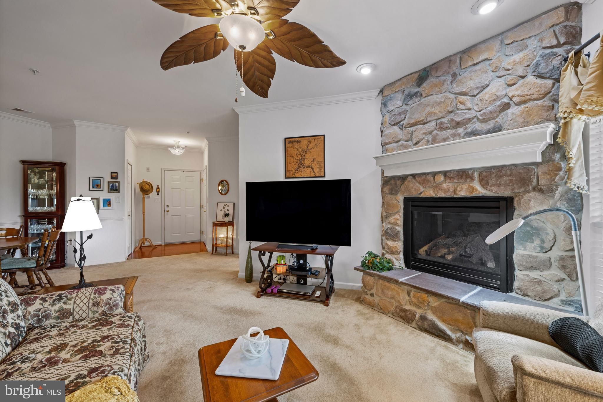COURTYARDS AT WAVERLY WOODS - Residential