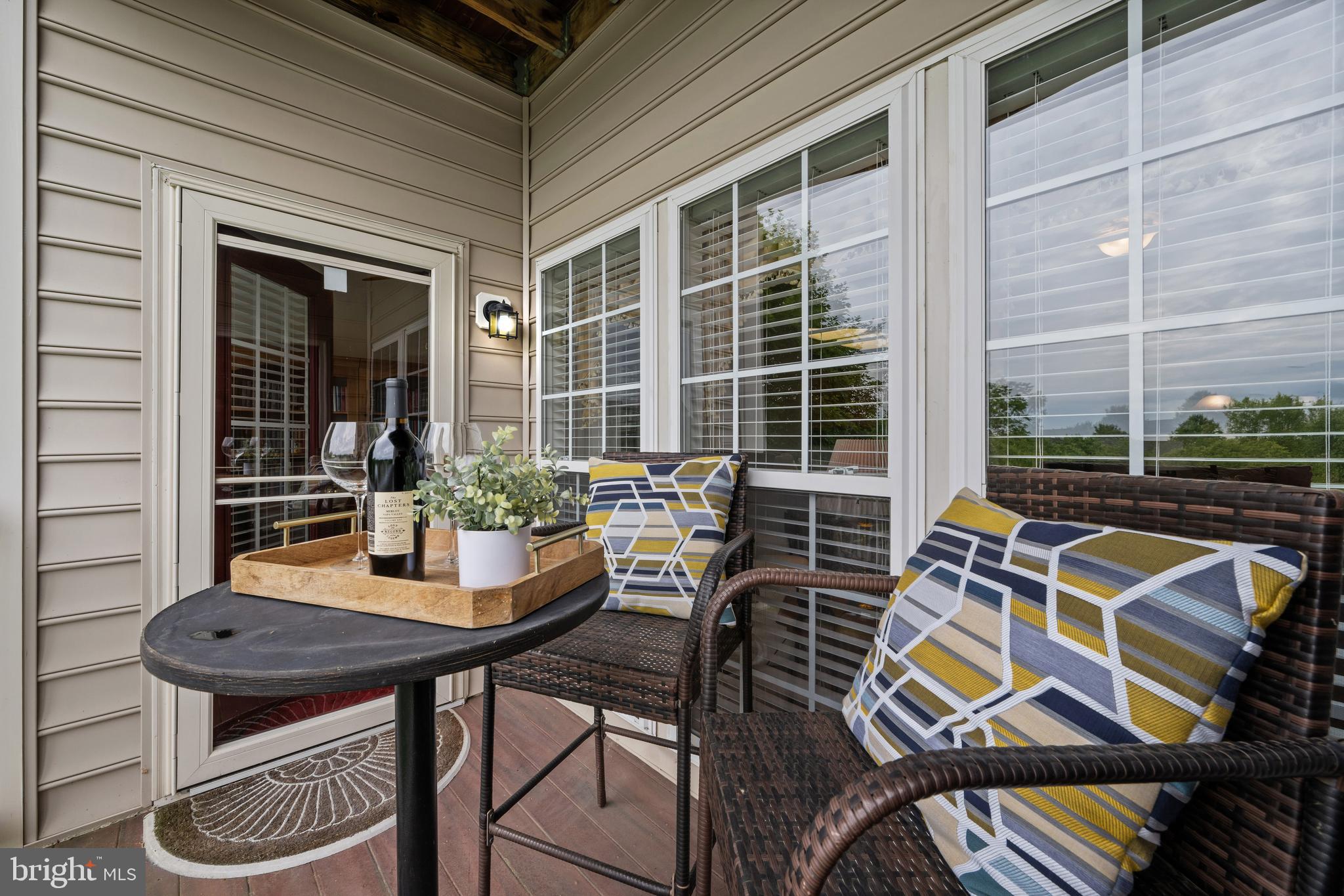 COURTYARDS AT WAVERLY WOODS - Residential