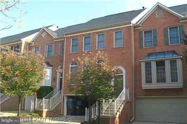 AMBERWOOD - Residential Lease