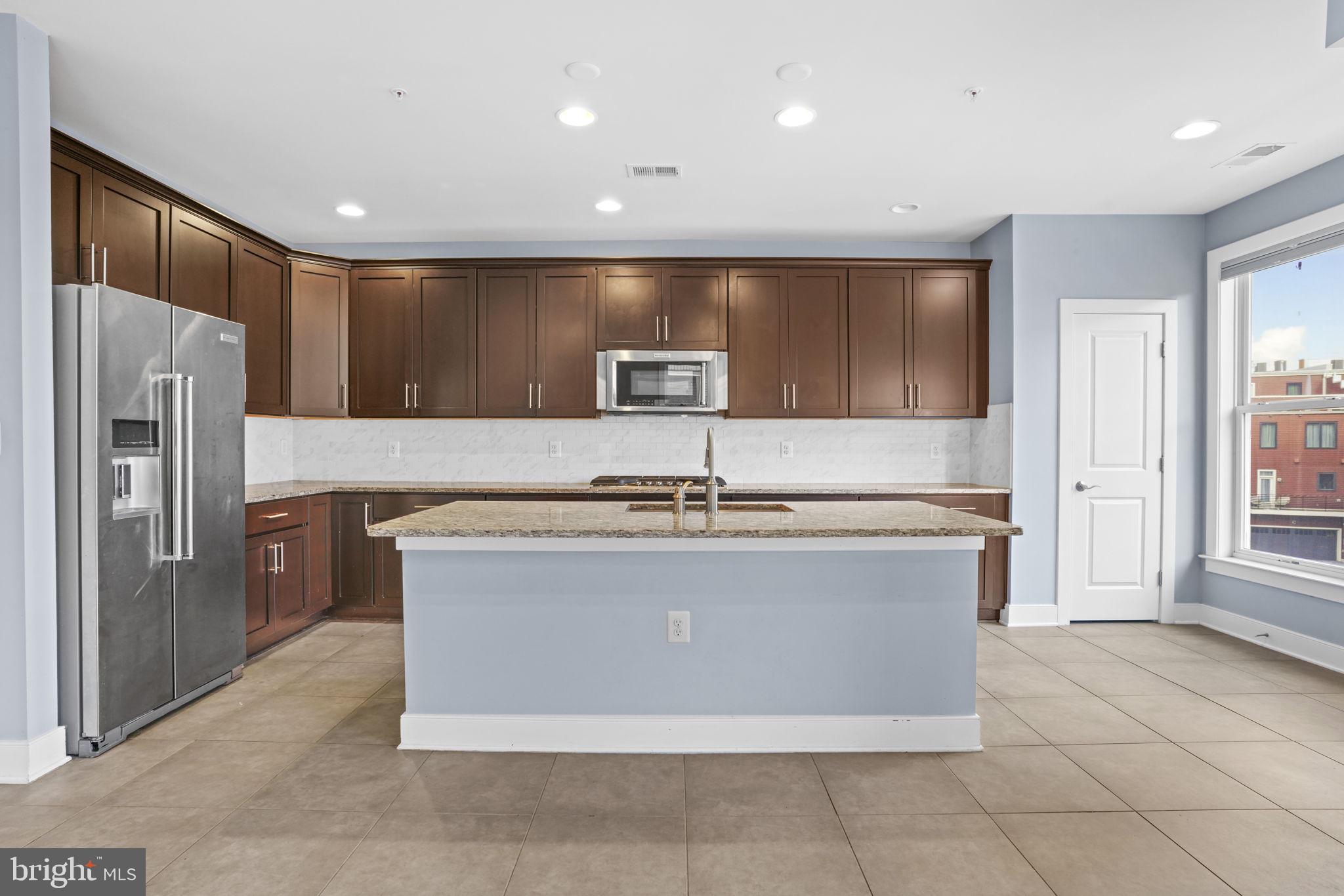 1901 MAIN LINE BOULEVARD 102