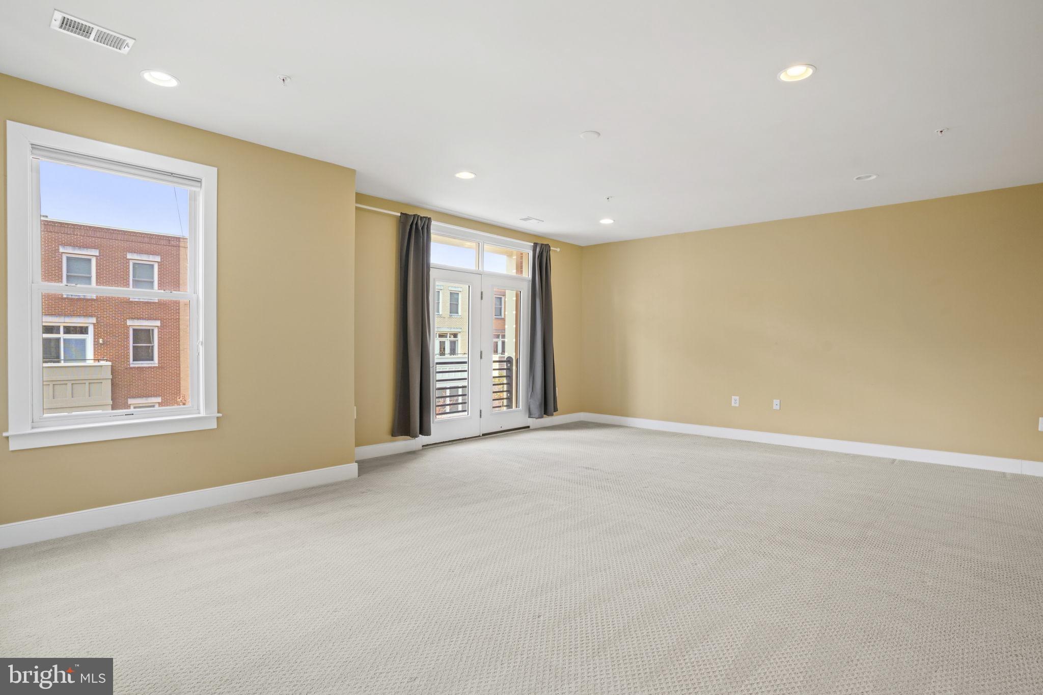 POTOMAC YARD - Residential