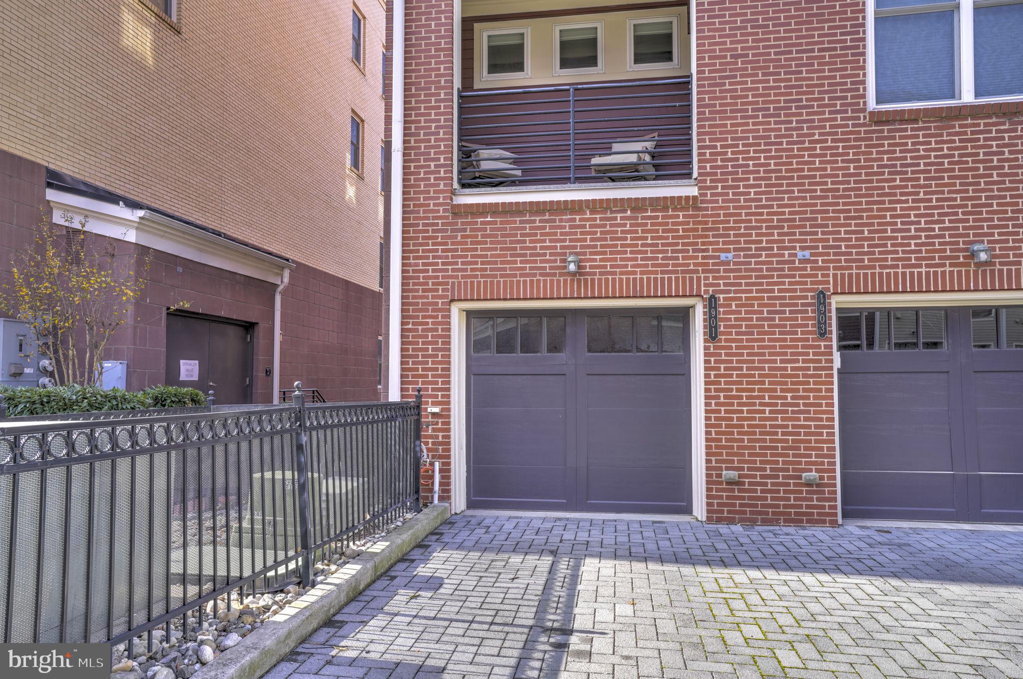 POTOMAC YARD - Residential